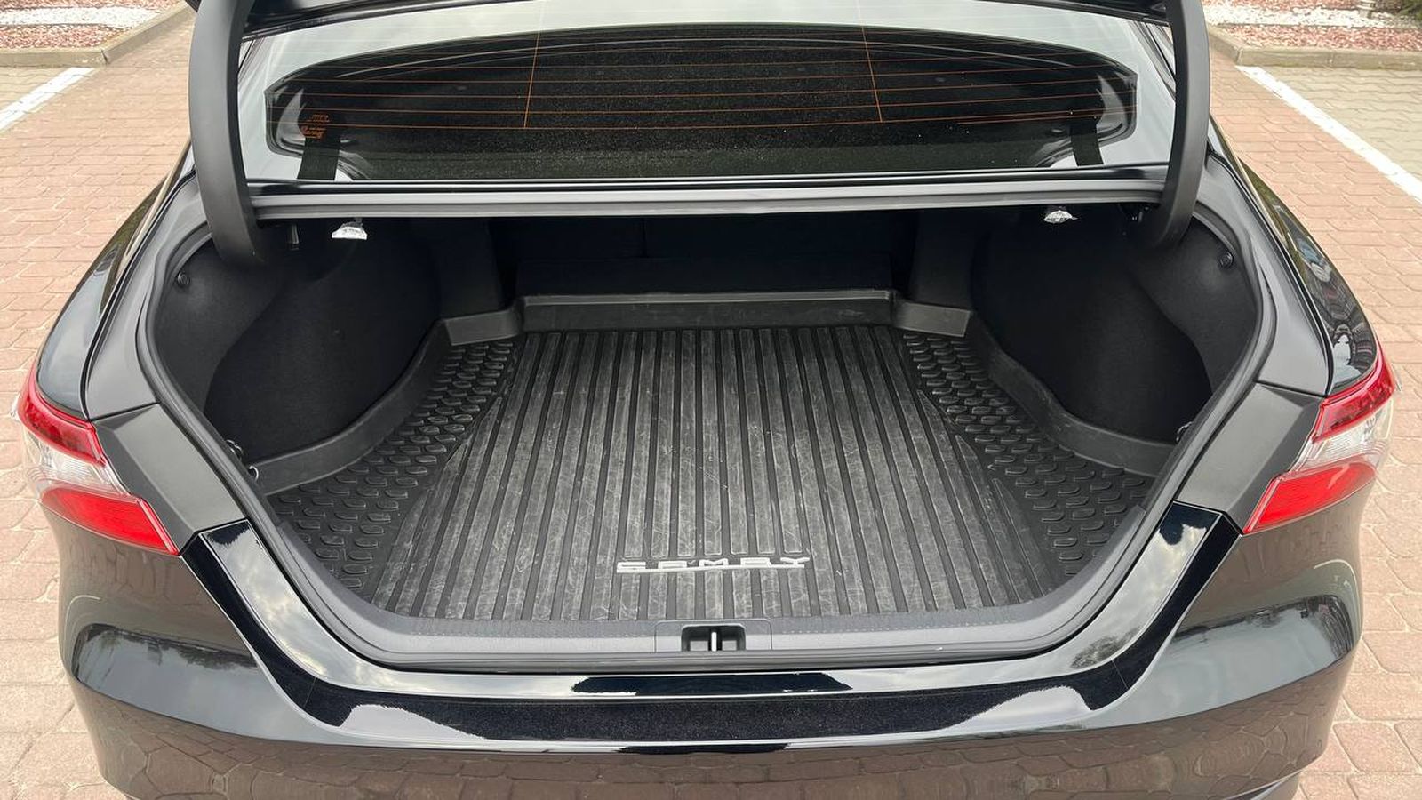 Toyota CAMRY 2023 року з пробігом 38937 км, Седан, Тойота Центр Хмельницький "Гранд Мотор", м.Хмельницький - 1257000 ГРН | Фото № 10