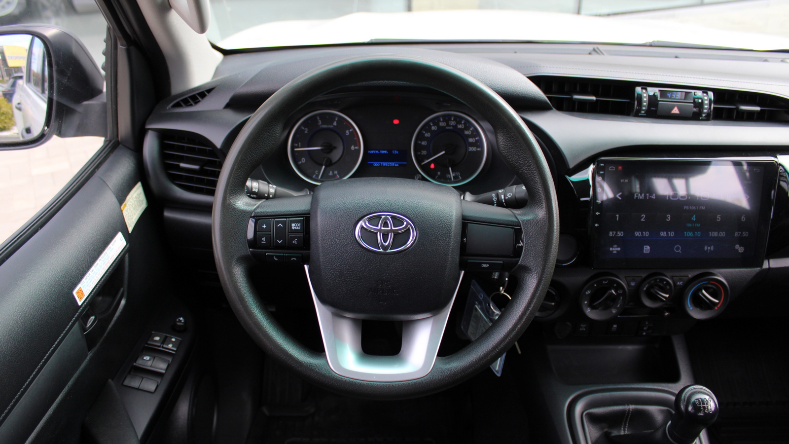 Toyota HILUX 2019 року з пробігом 199042 км, Пікап, Тойота Центр Черкаси "Мотор Сіті", м.Черкаси - 1263000 ГРН | Фото № 9