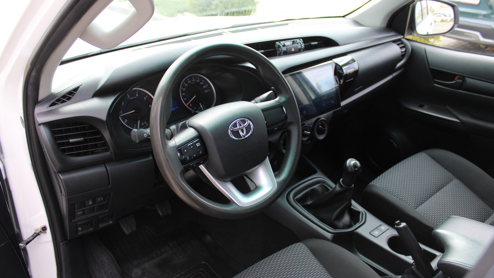 Toyota HILUX 2019 року з пробігом 199042 км, Пікап, Тойота Центр Черкаси "Мотор Сіті", м.Черкаси - 1263000 ГРН | Фото № 12