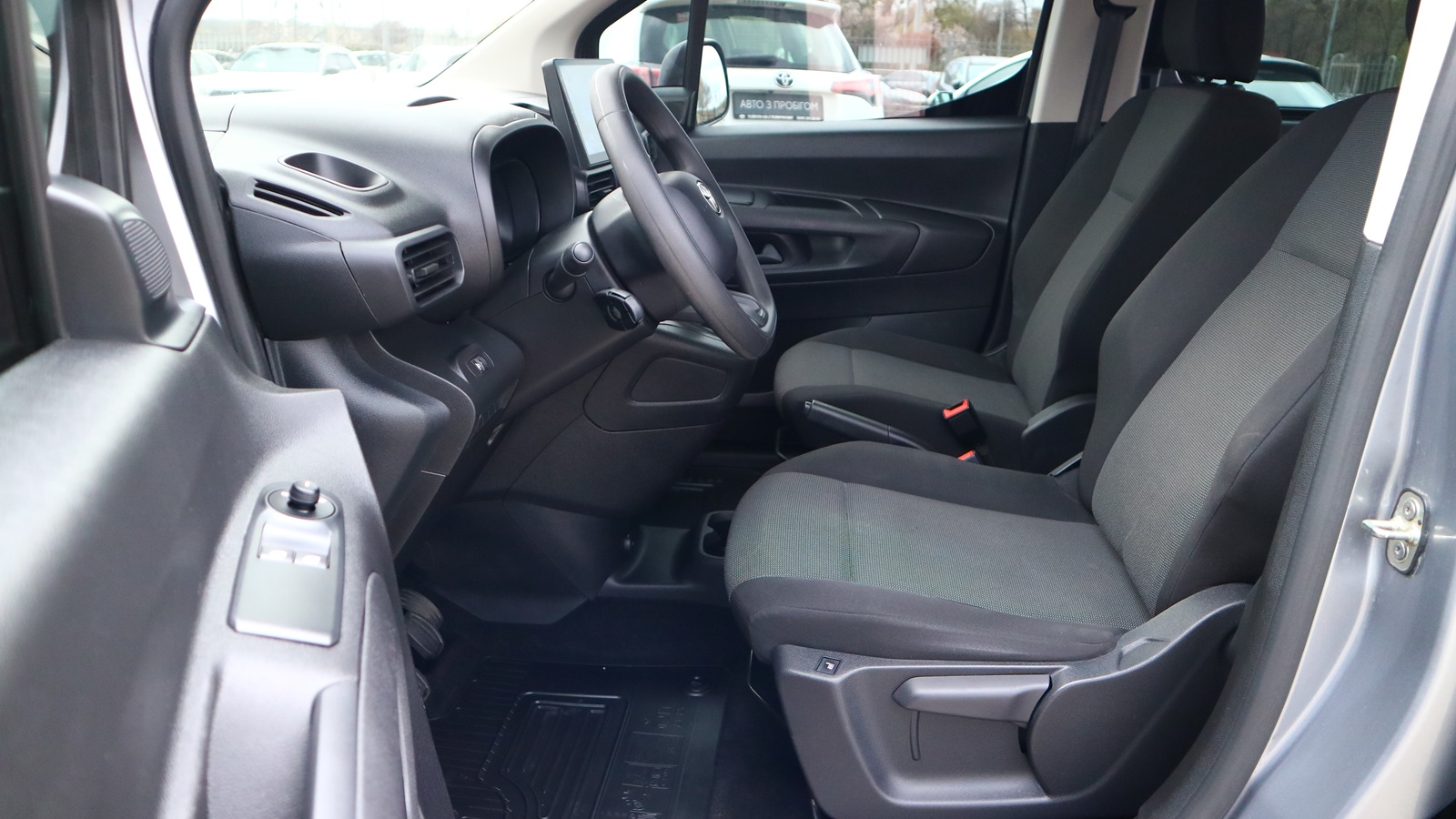 Toyota PROACE CITY VERSO 2021 року з пробігом 151616 км, Універсал, Тойота Центр Київ "Автосаміт Укравто Столичне", м.Київ - 828000 ГРН | Фото № 13