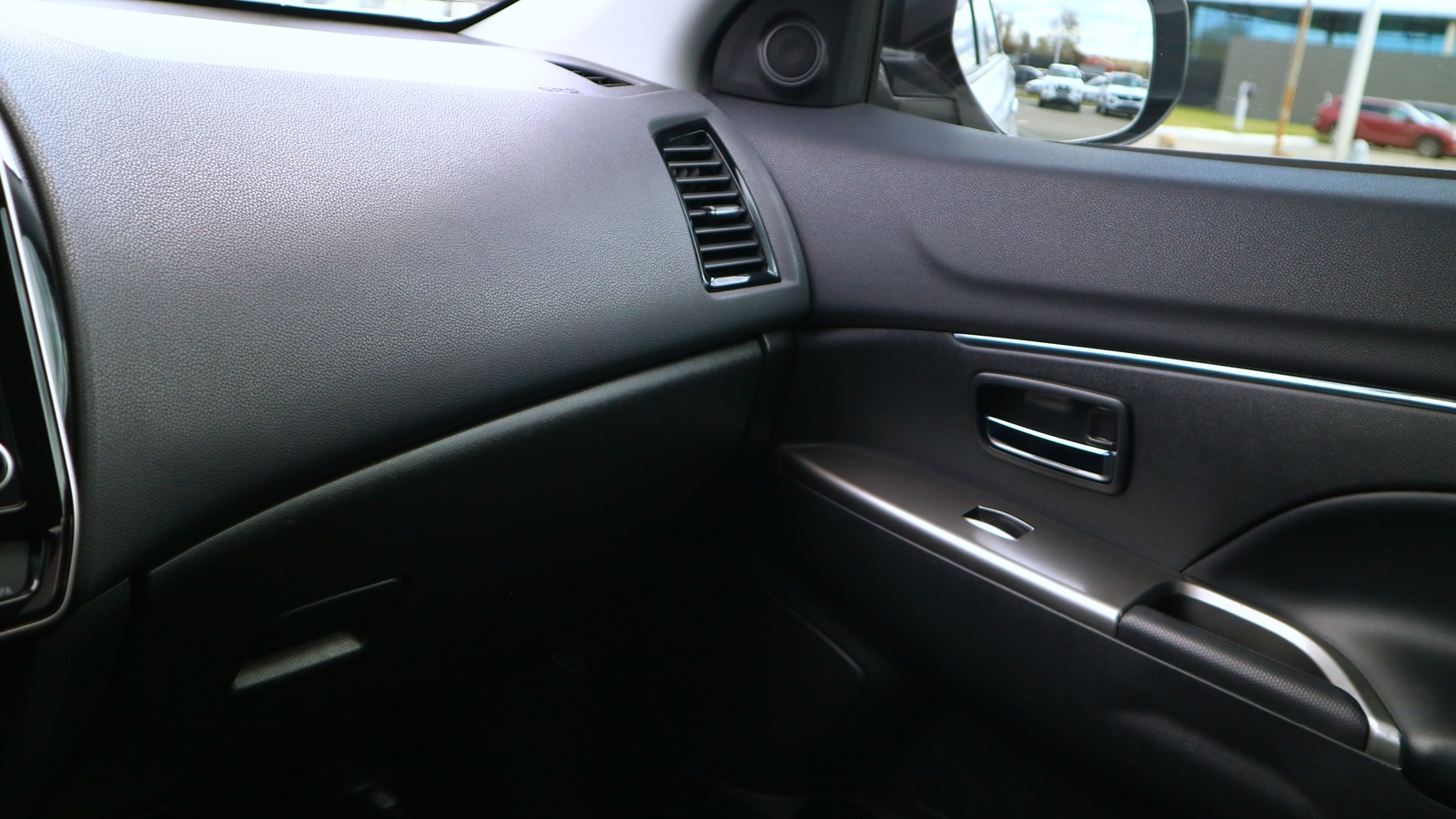 Інші авто MITSUBISHI ASX 2019 року з пробігом 87542 км, Хетчбек, Тойота Центр Київ "Автосаміт Укравто Столичне", м.Київ - 830000 ГРН | Фото № 17