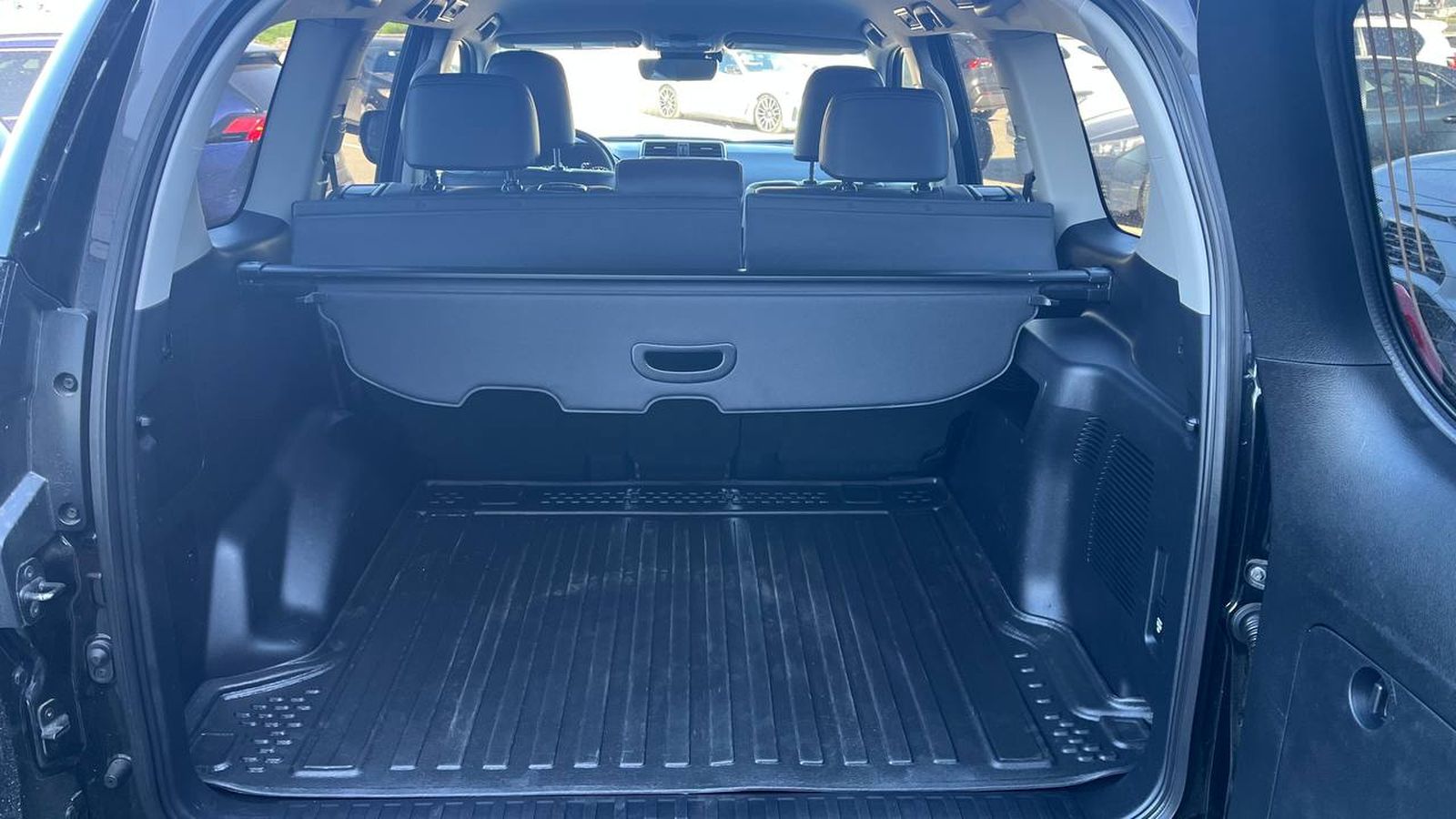 Toyota LAND CRUISER PRADO 2019 року з пробігом 200804 км, Універсал, Тойота Центр Хмельницький "Гранд Мотор", м.Хмельницький - 1590000 ГРН | Фото № 10