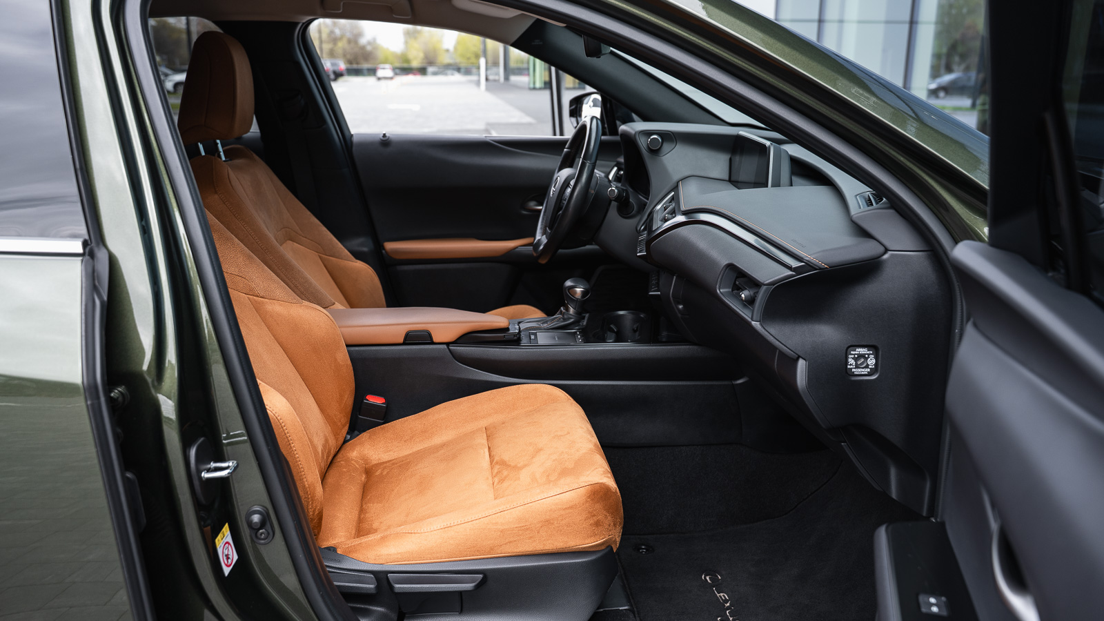 Lexus UX 2019 року з пробігом 48578 км, Хетчбек, Лексус Дніпро, м.Дніпро - 1333200 ГРН | Фото № 6