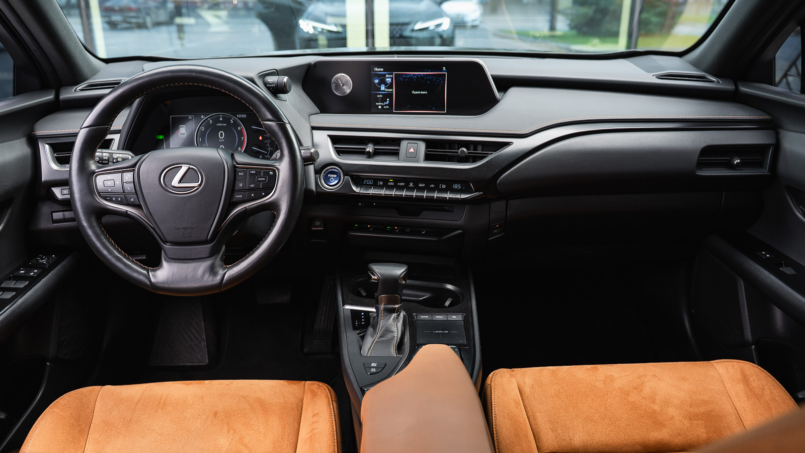 Lexus UX 2019 року з пробігом 48578 км, Хетчбек, Лексус Дніпро, м.Дніпро - 1333200 ГРН | Фото № 8