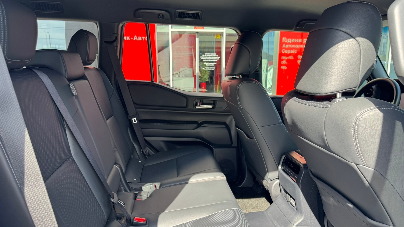 Toyota LAND CRUISER PRADO 2025 року з пробігом 10033 км, Універсал, Тойота Центр Івано-Франківськ "Класик-Авто", м.Івано-Франківськ - 2926000 ГРН | Фото № 7