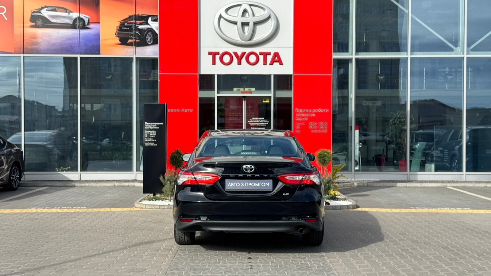 Toyota CAMRY 2018 року з пробігом 59213 км, Седан, Тойота Центр Івано-Франківськ "Класик-Авто", м.Івано-Франківськ - 836000 ГРН | Фото № 4