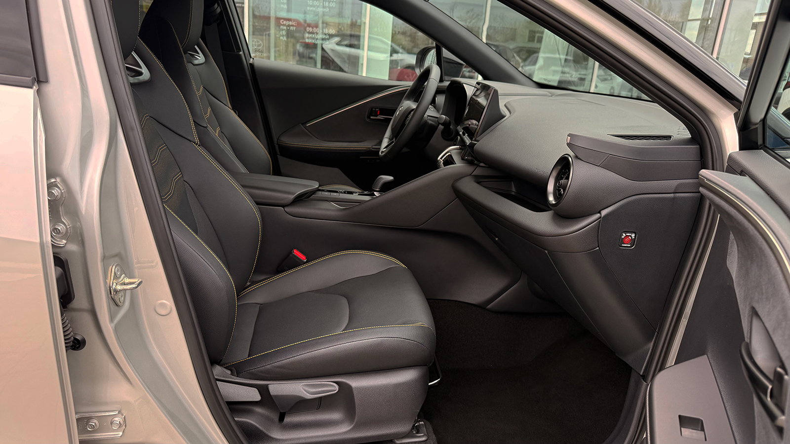 Toyota C-HR 2024 року з пробігом 8243 км, Хетчбек, Тойота Центр Рівне "Агат Авто", м.Рівне - 1738860 ГРН | Фото № 6