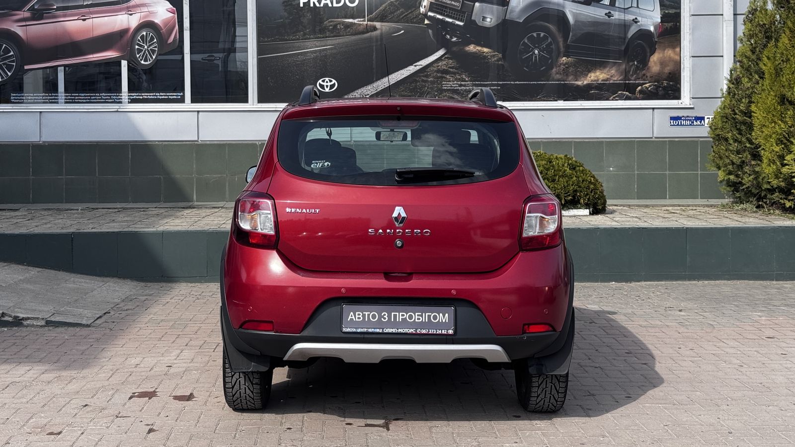Інші авто RENAULT Stepway 2014 року, Хетчбек, Тойота Центр Чернівці "Олімп-Моторс", м.Чернівці | Фото № 4 Інші авто RENAULT Stepway 2014 року з пробігом 132342 км, Хетчбек, Тойота Центр Чернівці "Олімп-Моторс", м.Чернівці - 350000 ГРН | Фото № 4