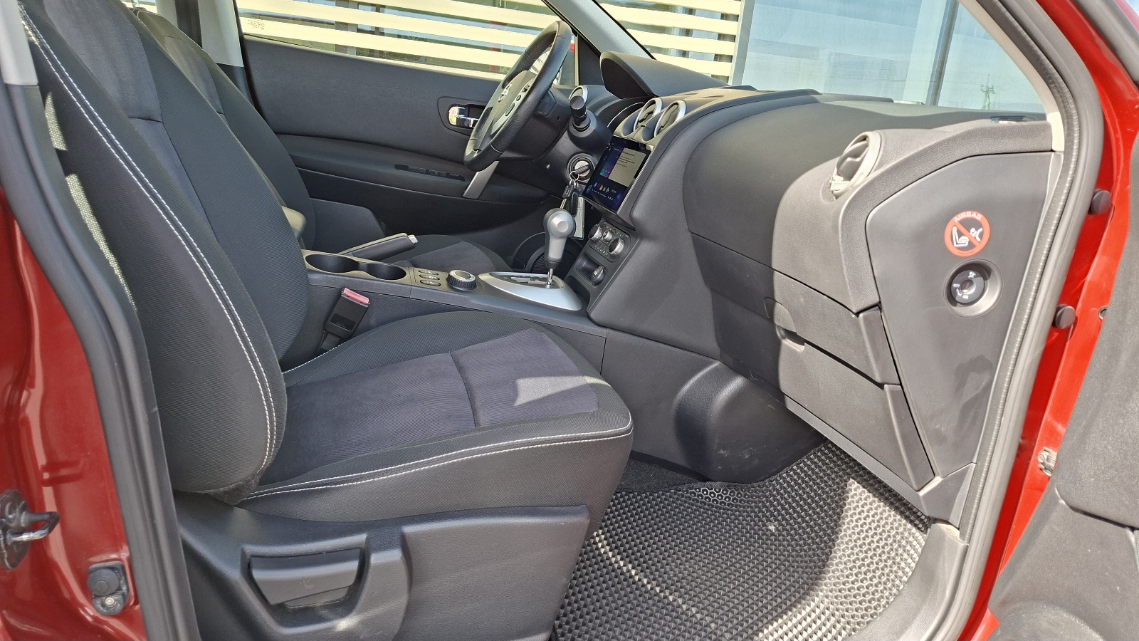 Інші авто NISSAN QASHQAI 2012 року з пробігом 93000 км, Універсал, Тойота Центр Ужгород "Карат Мотор", м.Ужгород - 515000 ГРН | Фото № 6