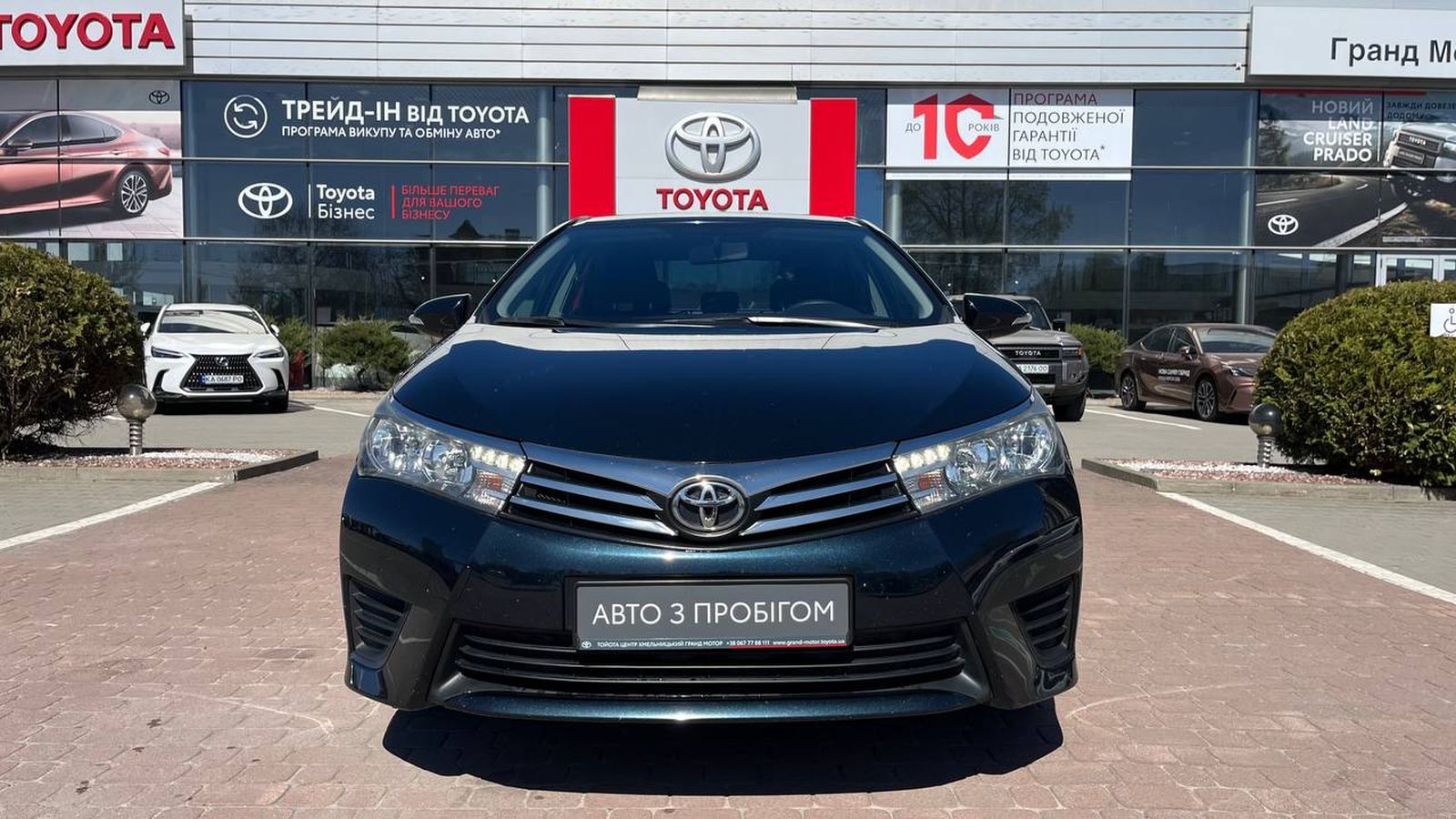 Toyota COROLLA 2014 року з пробігом 85997 км, Седан, Тойота Центр Хмельницький "Гранд Мотор", м.Хмельницький - 462000 ГРН | Фото № 5