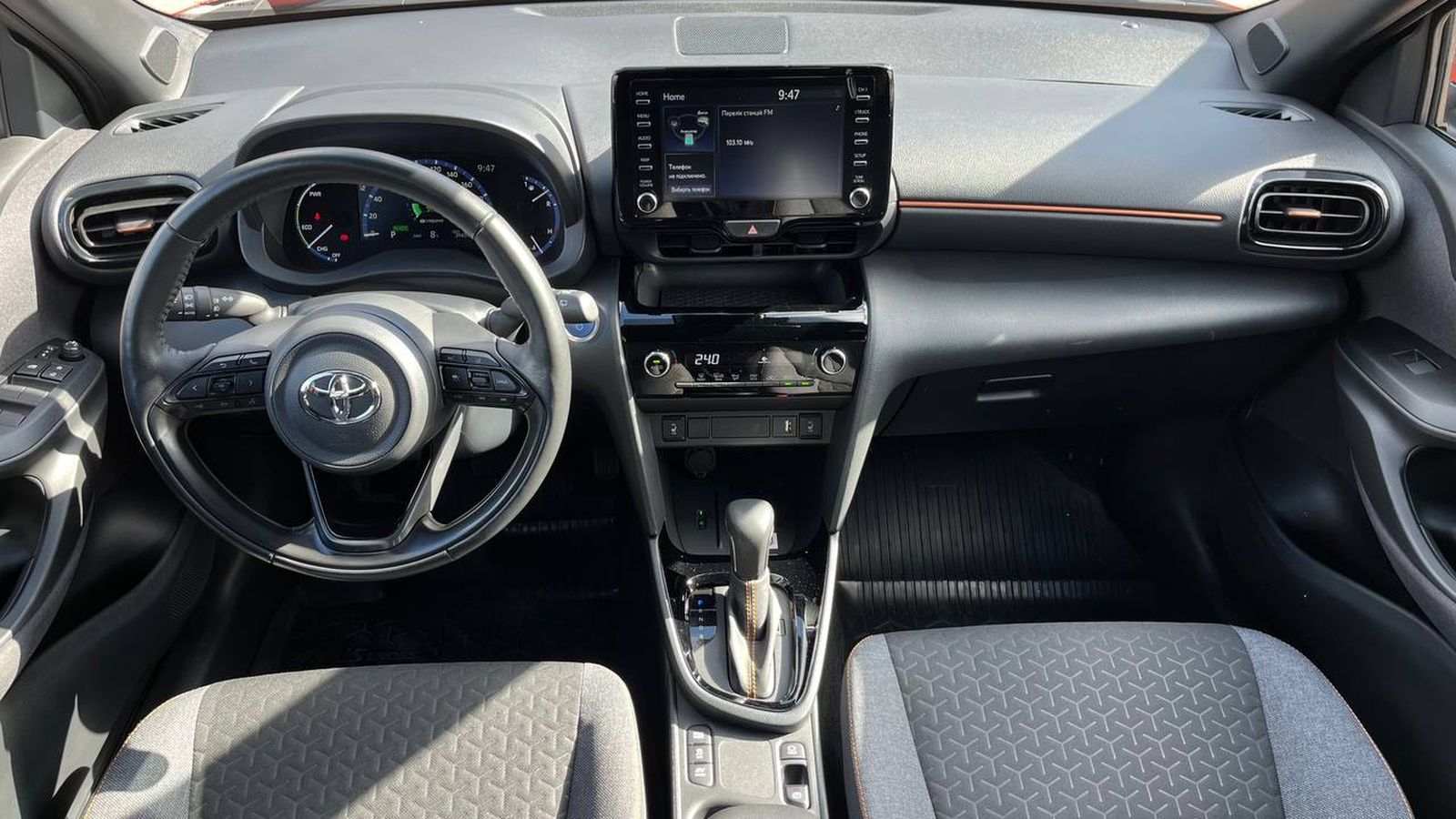 Toyota YARIS CROSS 2023 року з пробігом 39454 км, Хетчбек, Тойота Центр Хмельницький "Гранд Мотор", м.Хмельницький - 1218000 ГРН | Фото № 8