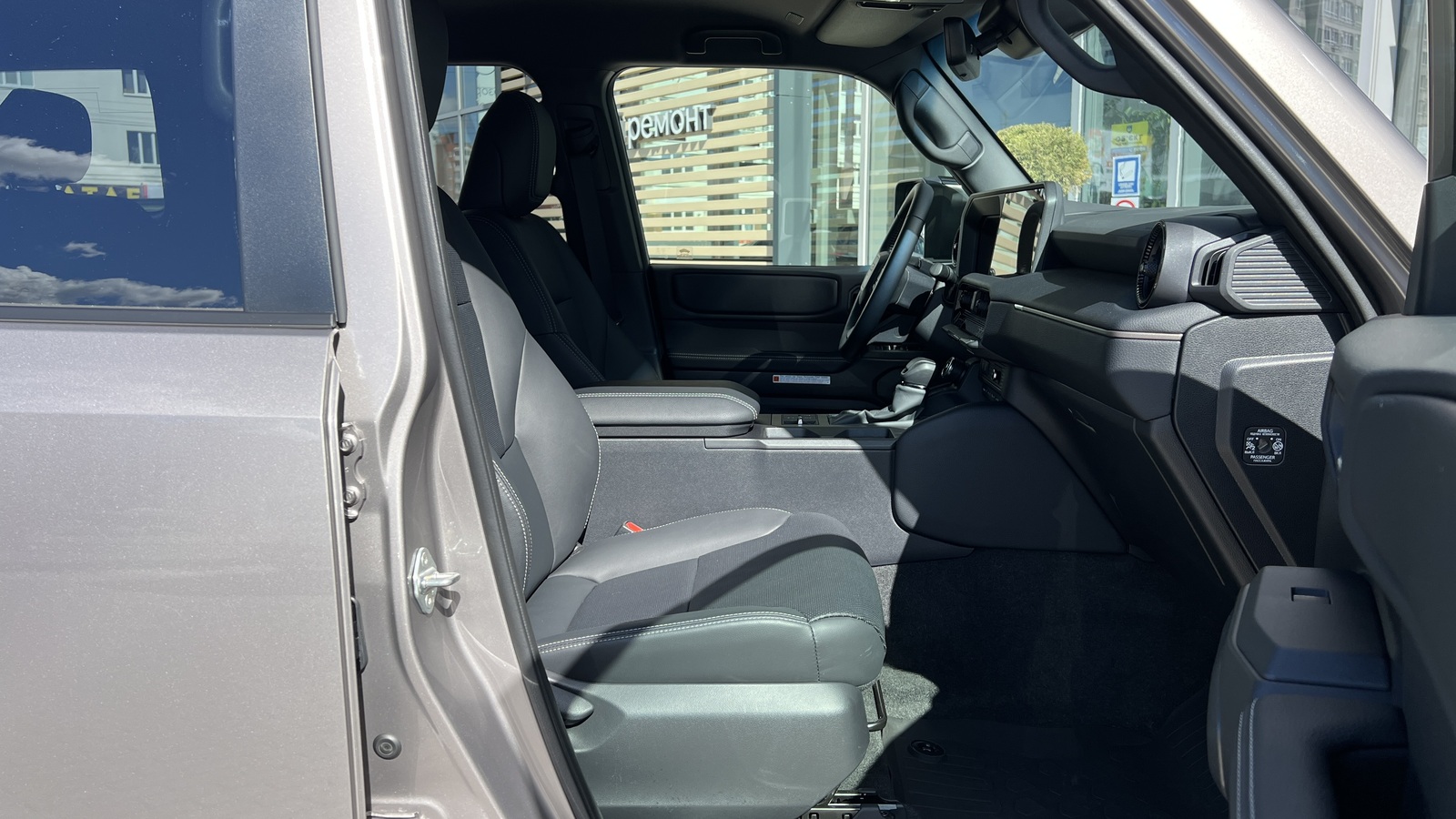 Toyota LAND CRUISER PRADO 2025 року з пробігом 10127 км, Універсал, Тойота Центр Чернігів "Соллі-Плюс", м.Чернігів - 2820000 ГРН | Фото № 6