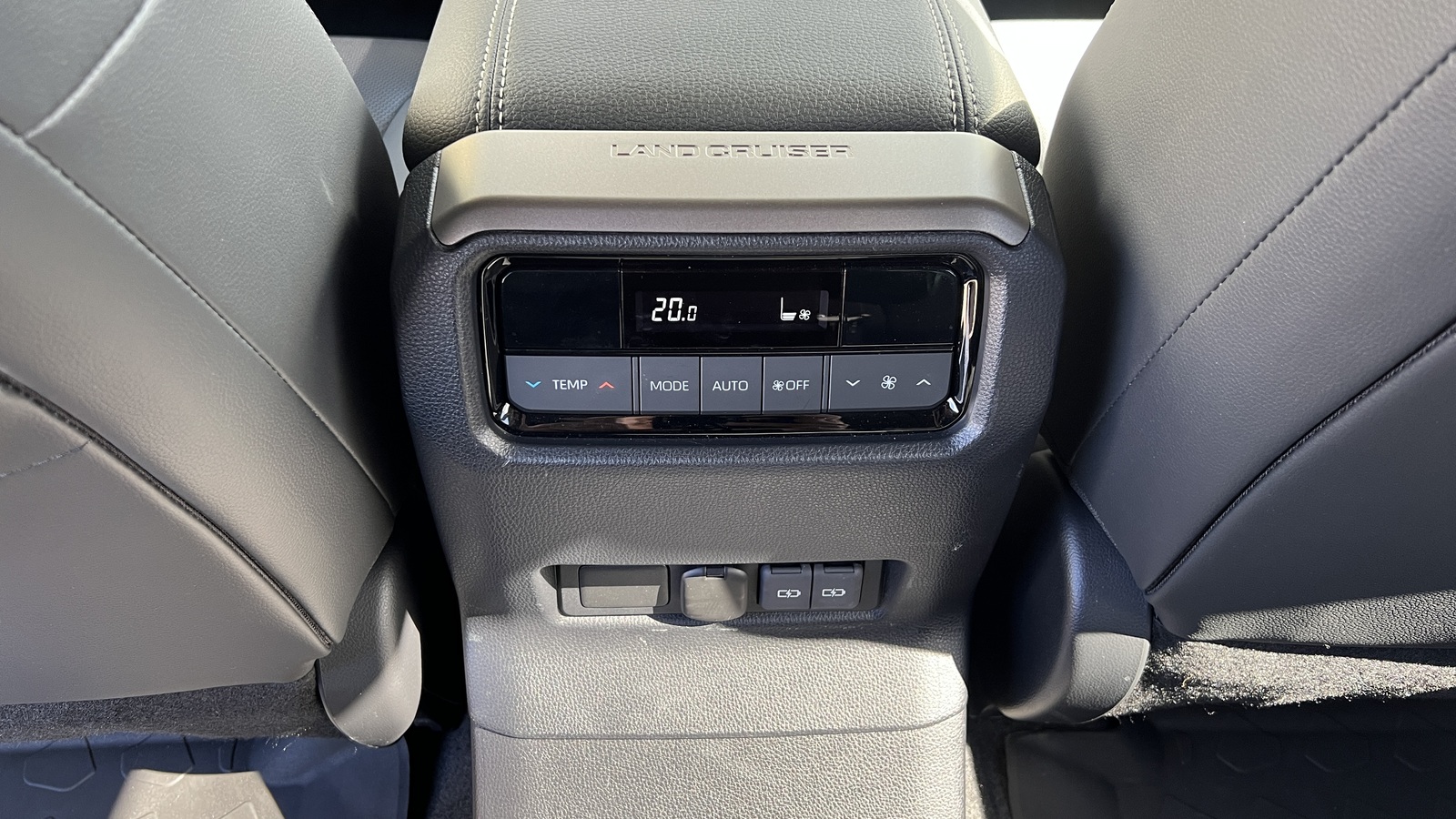 Toyota LAND CRUISER PRADO 2025 року з пробігом 10127 км, Універсал, Тойота Центр Чернігів "Соллі-Плюс", м.Чернігів - 2820000 ГРН | Фото № 20