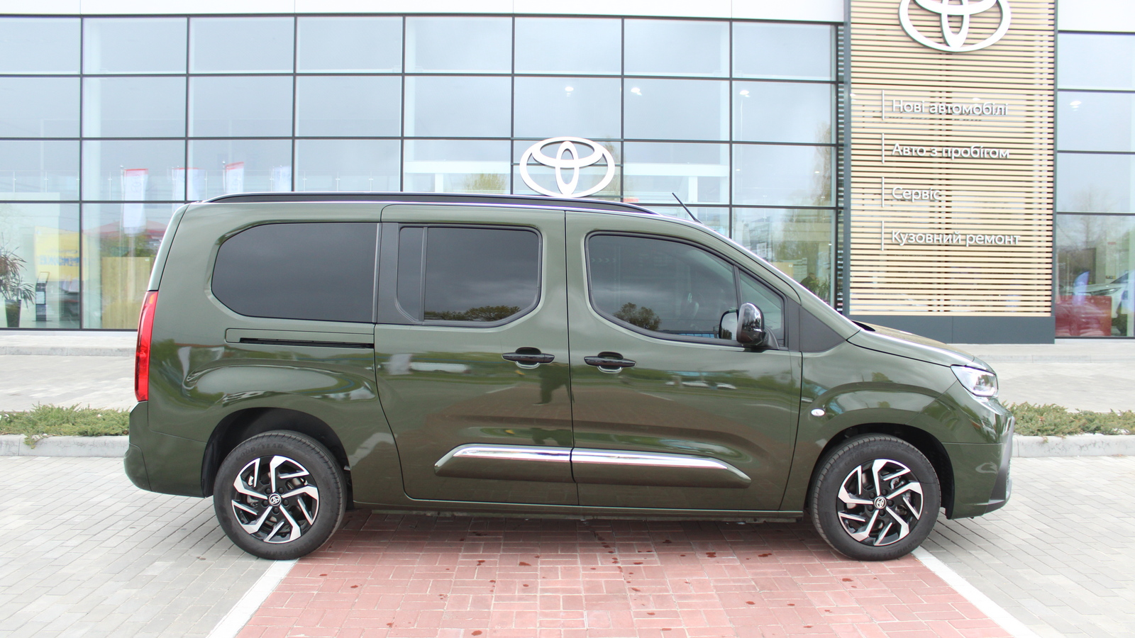 Toyota PROACE CITY VERSO 2025 року з пробігом 14571 км, Універсал, Тойота Центр Черкаси "Мотор Сіті", м.Черкаси - 1395000 ГРН | Фото № 16