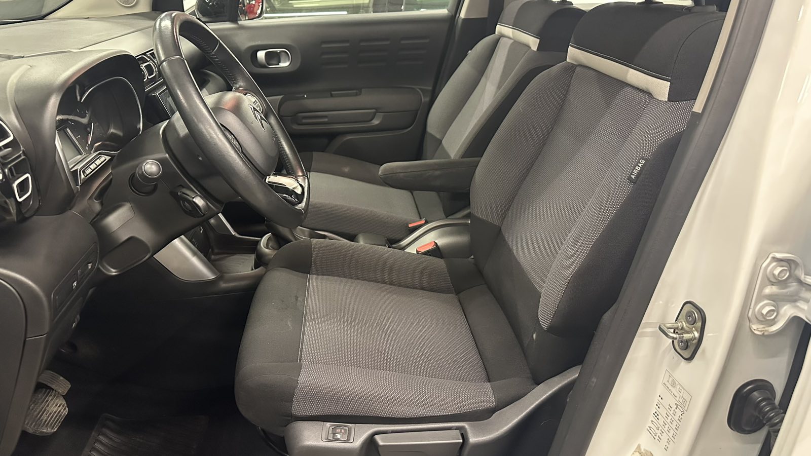 Інші авто CITROEN C3 Aircross 2019 року з пробігом 114240 км, Універсал, Тойота Центр Київ "Автосаміт Укравто", м.Київ - 575000 ГРН | Фото № 12