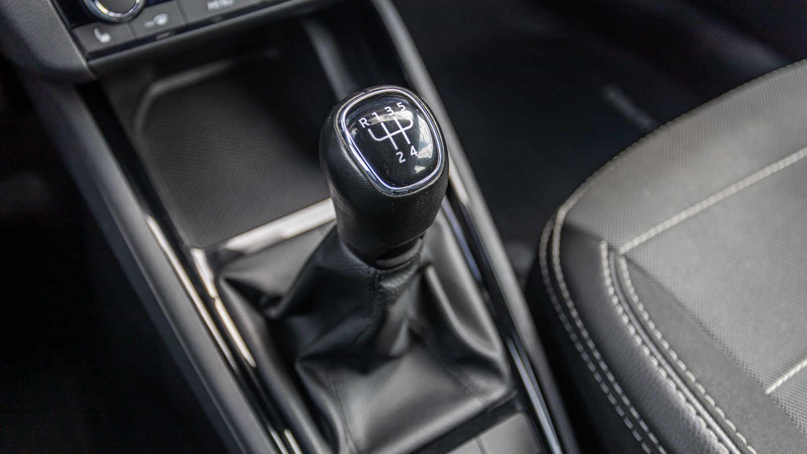 Інші авто SKODA Kamiq 2022 року з пробігом 44197 км, Універсал, Тойота Центр Дніпро "Алмаз Мотор" на Запорізькому шосе, м.Дніпро - 815000 ГРН | Фото № 31