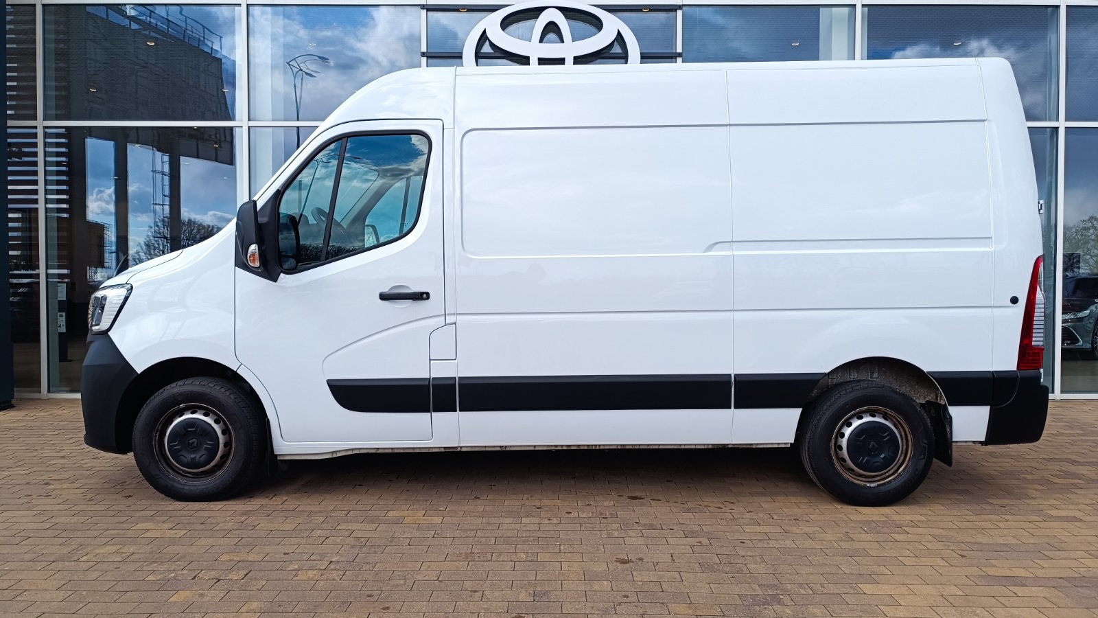 Інші авто RENAULT Master 2023 року з пробігом 29434 км, Універсал, Тойота Центр Київ «ВІДІ Аеропорт», м.Київ - 1400000 ГРН | Фото № 3