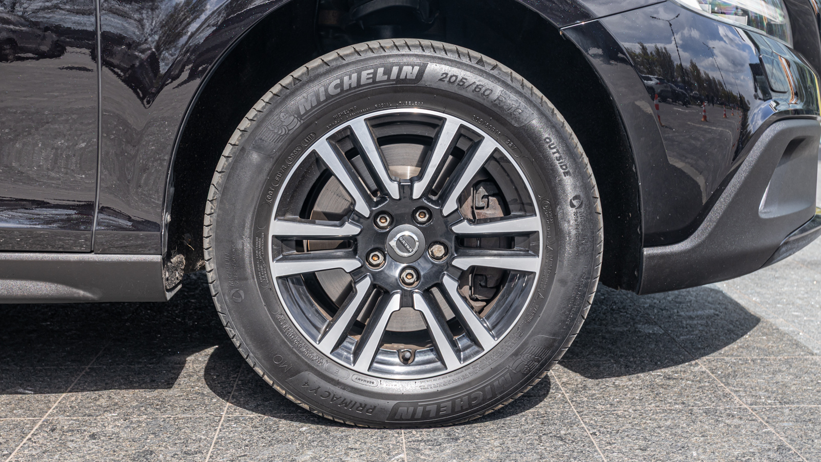 Інші авто VOLVO V40 2017 року з пробігом 118745 км, Хетчбек, Тойота Центр Дніпро "Алмаз Мотор" на Запорізькому шосе, м.Дніпро - 815000 ГРН | Фото № 18