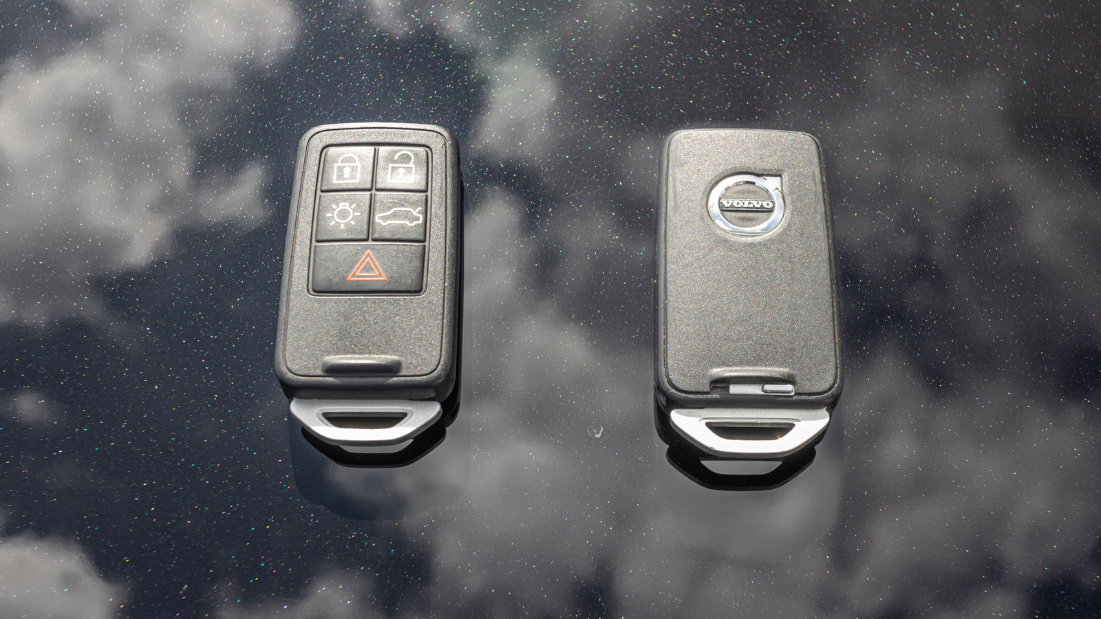 Інші авто VOLVO V40 2017 року з пробігом 118745 км, Хетчбек, Тойота Центр Дніпро "Алмаз Мотор" на Запорізькому шосе, м.Дніпро - 815000 ГРН | Фото № 30