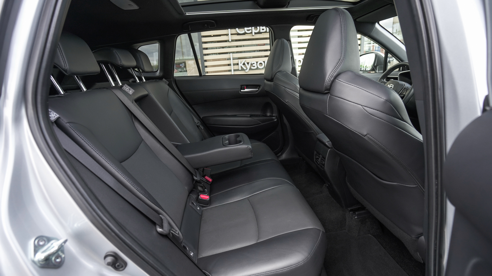 Toyota COROLLA CROSS 2023 року з пробігом 26107 км, Універсал, Тойота Центр Львів "Діамант", м.Львів - 1587600 ГРН | Фото № 7