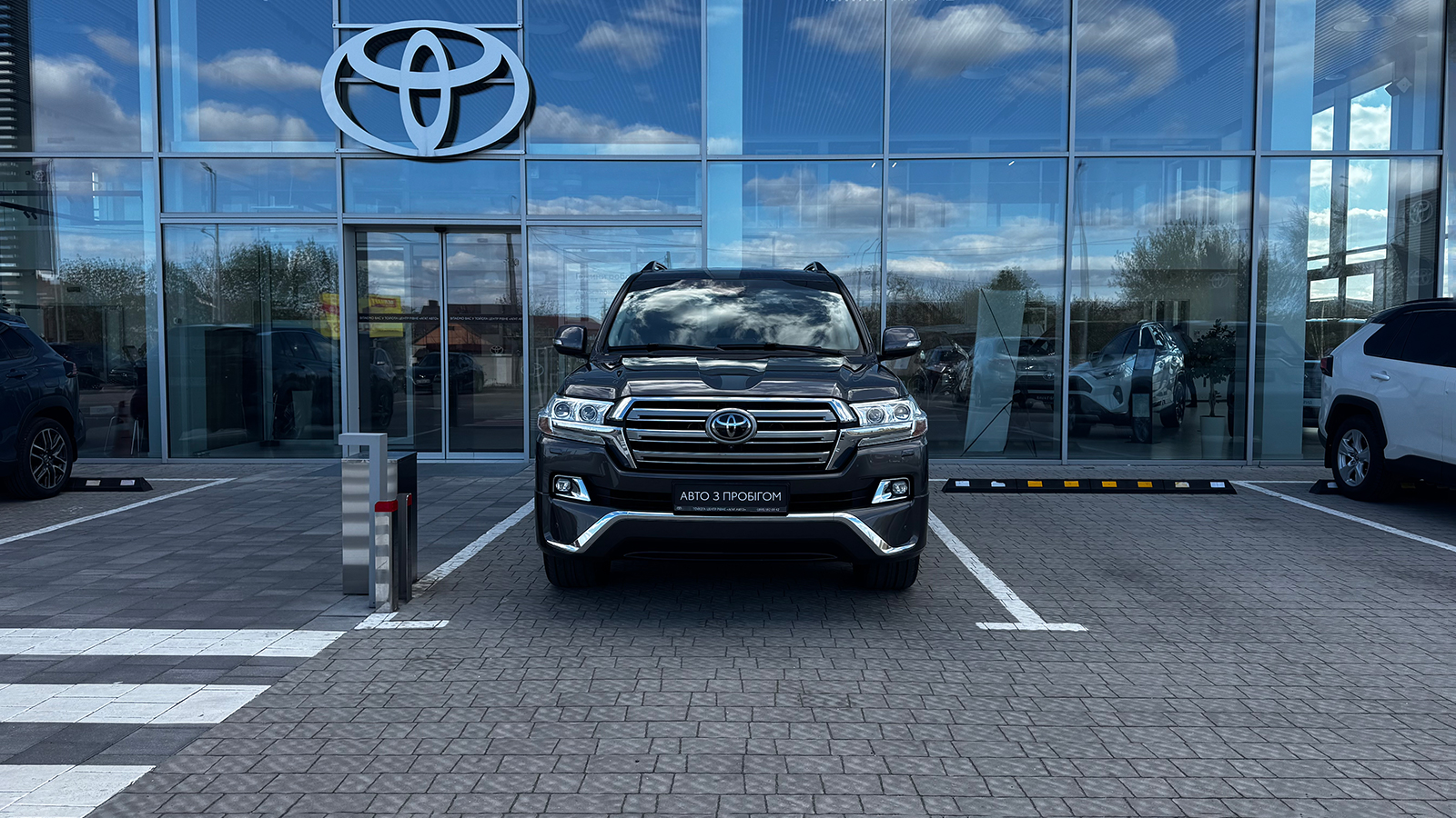Toyota LAND CRUISER 2018 року з пробігом 213907 км, Універсал, Тойота Центр Рівне "Агат Авто", м.Рівне - 2102400 ГРН | Фото № 5