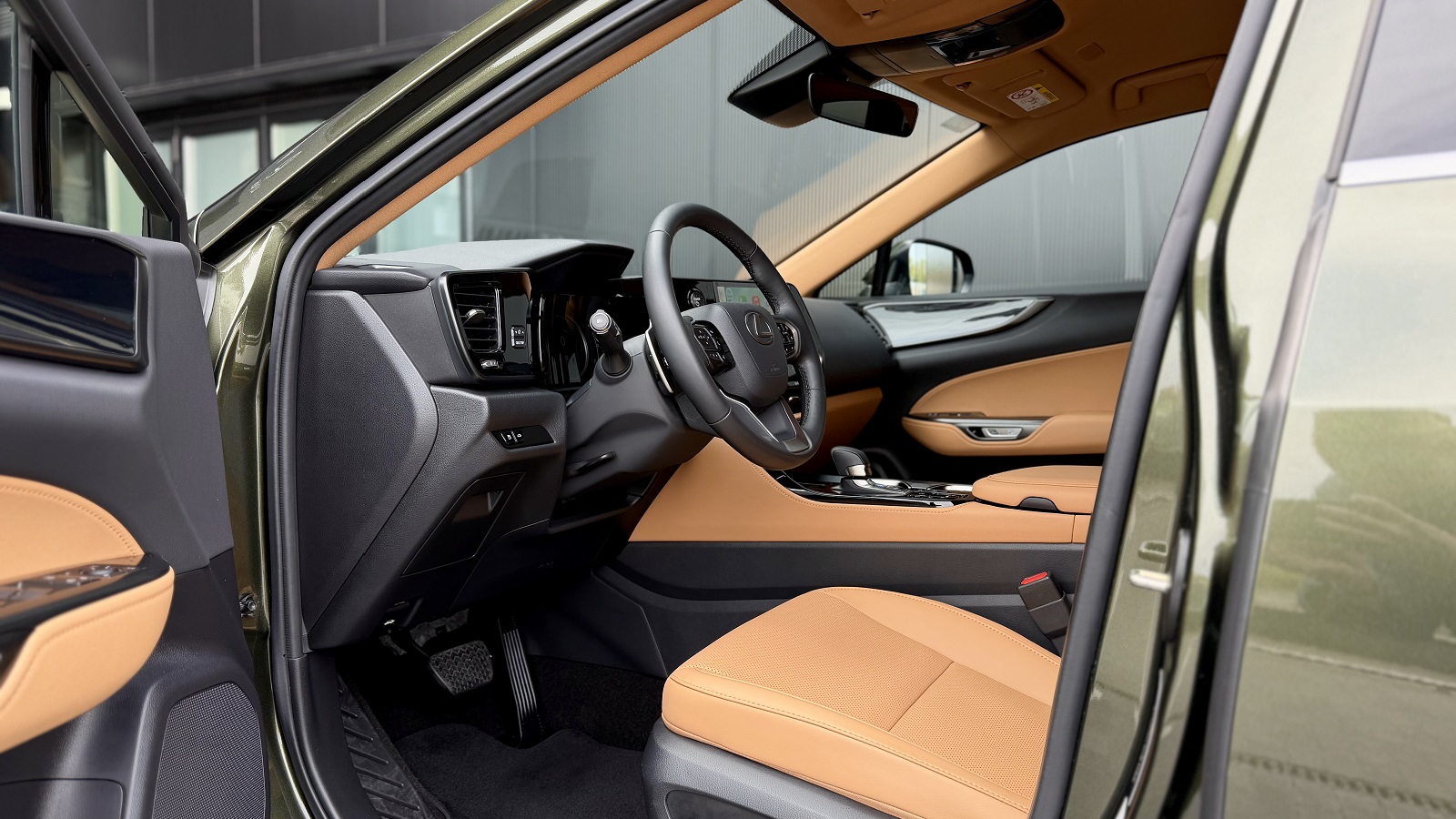 Lexus NX 2024 року з пробігом 15813 км, Універсал, Лексус Одеса, м.Одеса - 2592960 ГРН | Фото № 12