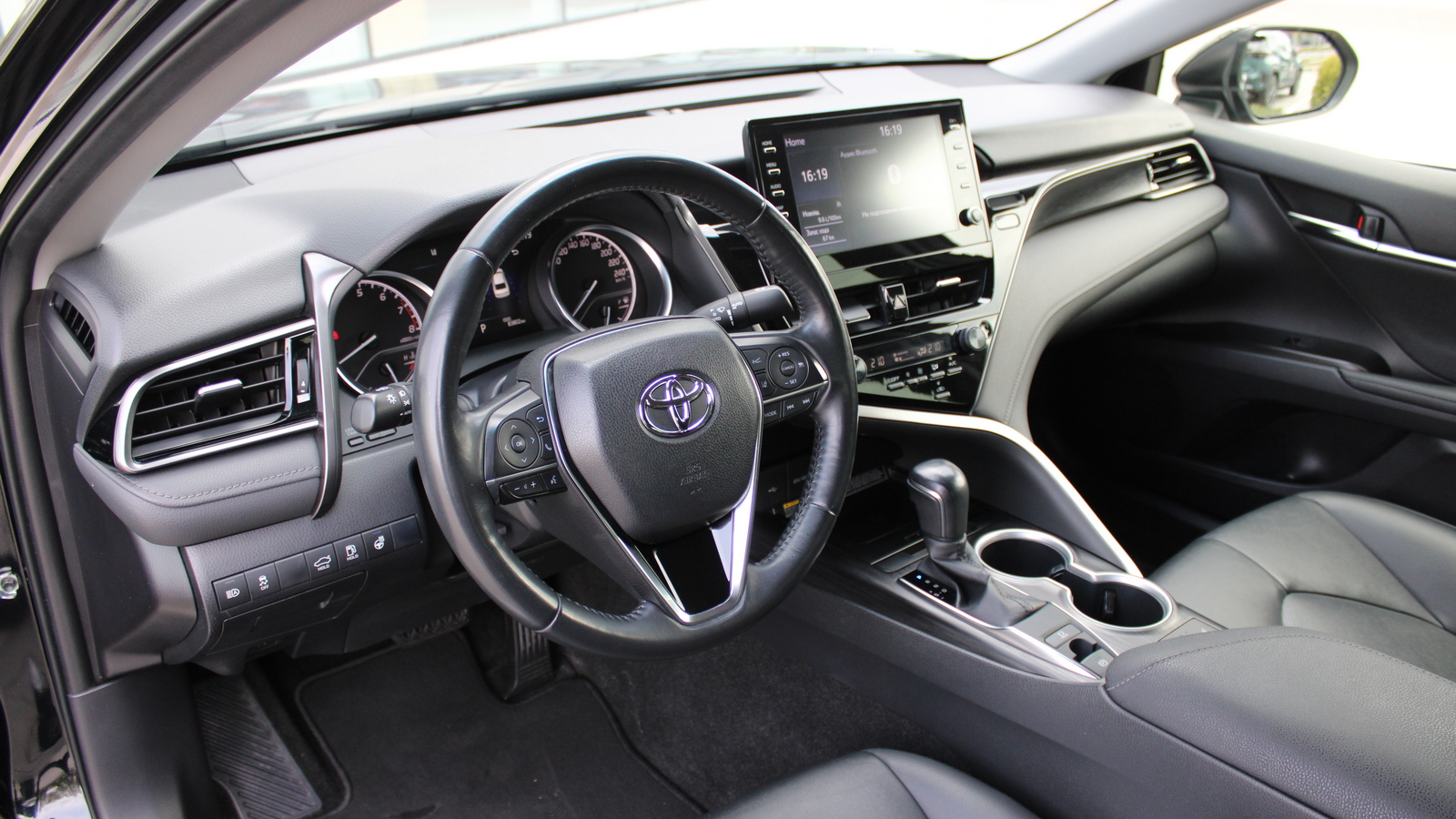 Toyota CAMRY 2021 року з пробігом 83765 км, Седан, Тойота Центр Черкаси "Мотор Сіті", м.Черкаси - 1270000 ГРН | Фото № 12