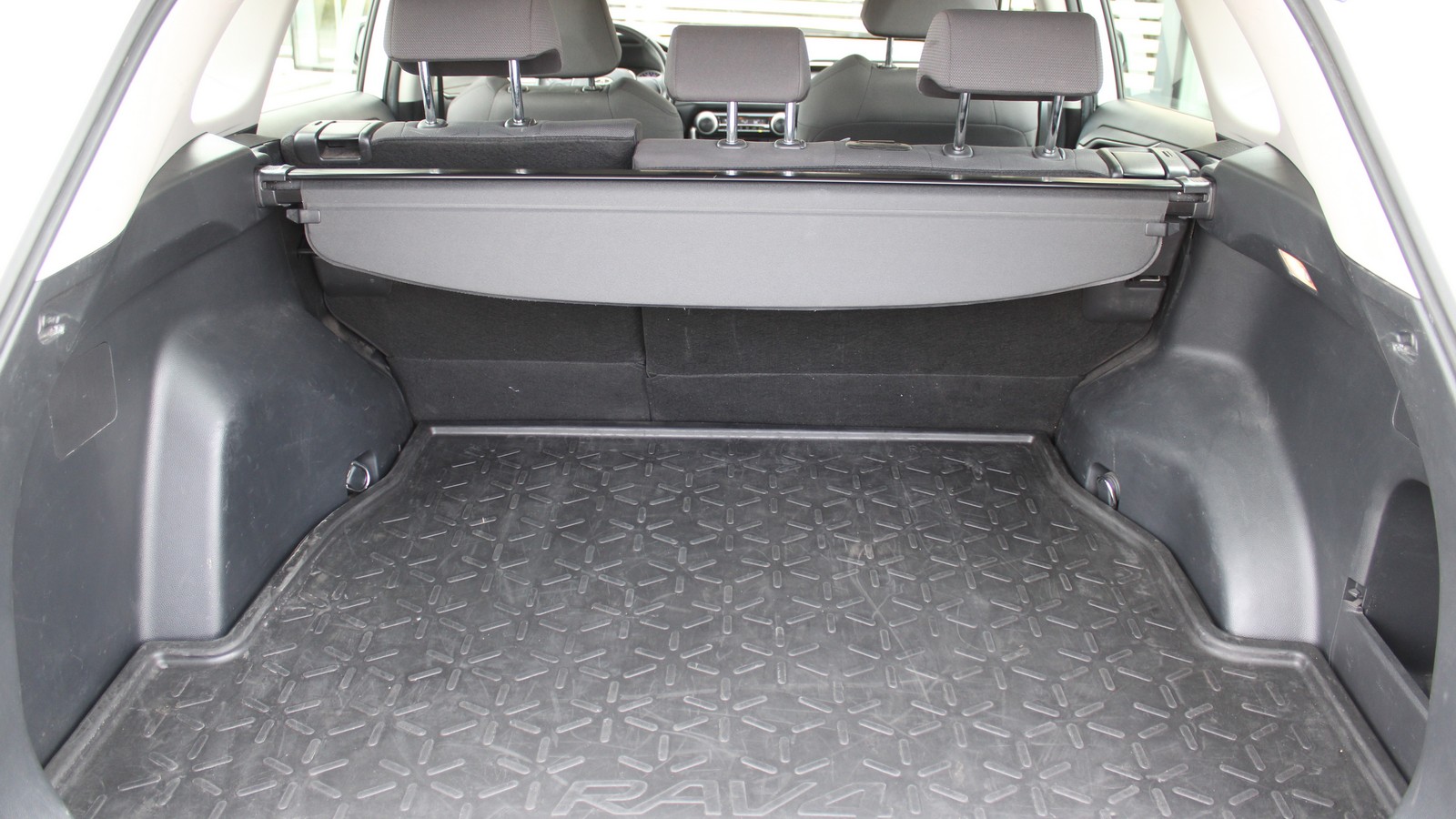 Toyota RAV4 2021 року з пробігом 68714 км, Універсал, Тойота Центр Черкаси "Мотор Сіті", м.Черкаси - 1050000 ГРН | Фото № 10