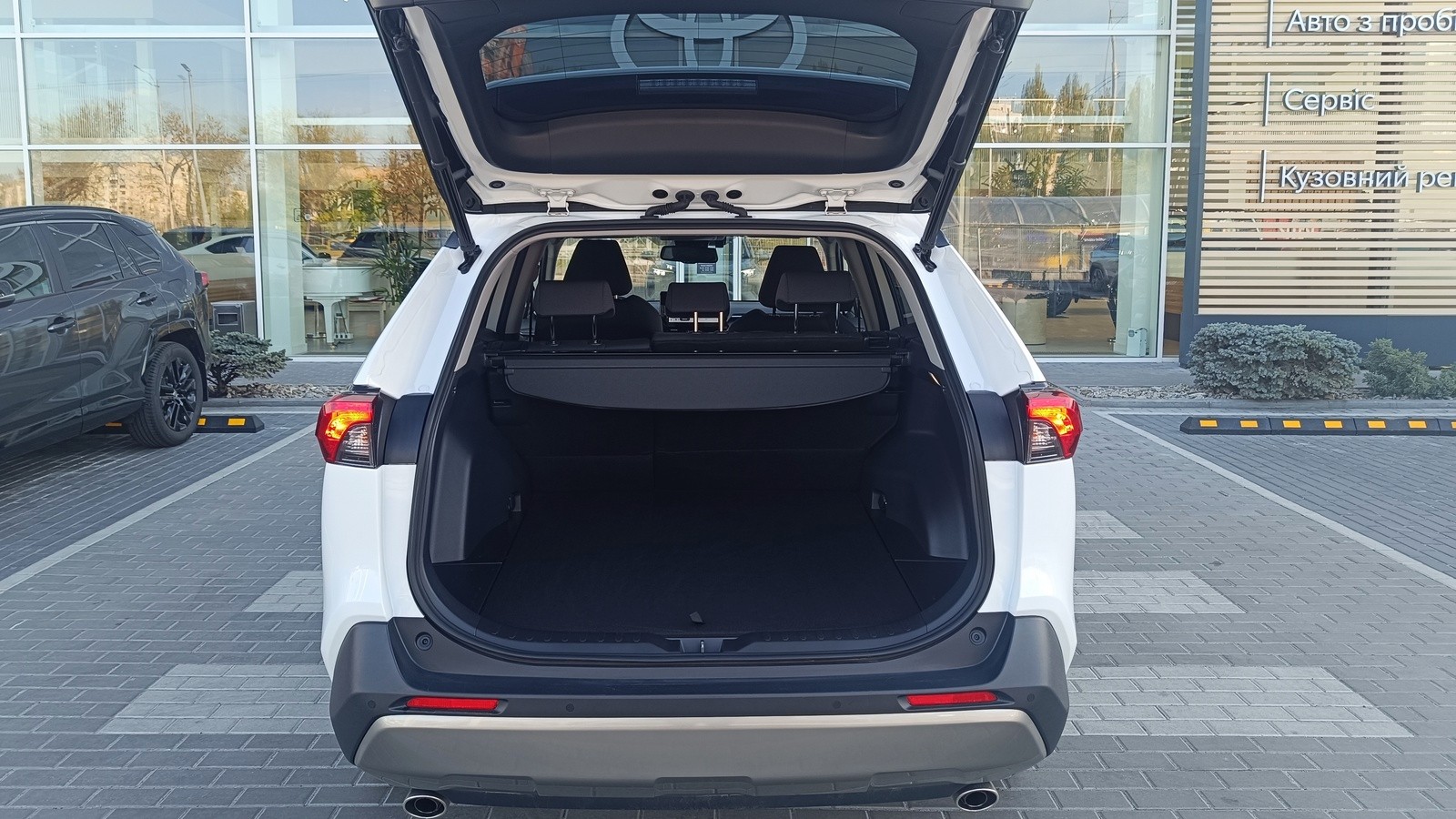 Toyota RAV4 2023 року з пробігом 44454 км, Універсал, Тойота Центр Київ "ВіДі Автострада", м.Київ - 1378000 ГРН | Фото № 10