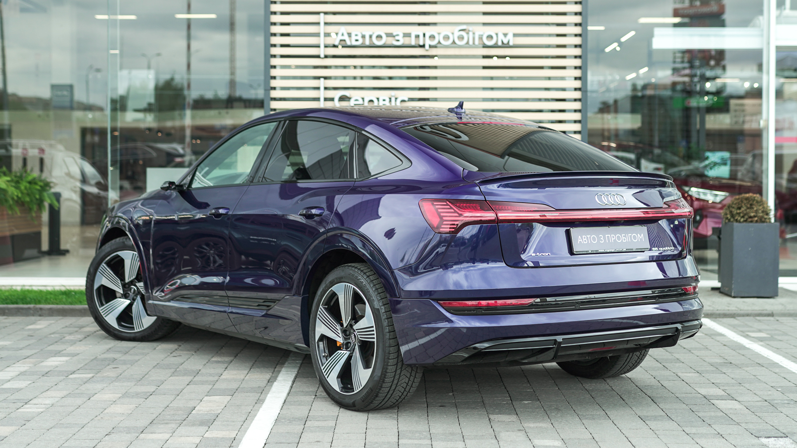 Інші авто AUDI E-TRON 2020 року, Хетчбек, Тойота Центр Львів "Діамант", м.Львів | Фото № 2 Інші авто AUDI E-TRON 2020 року з пробігом 71522 км, Хетчбек, Тойота Центр Львів "Діамант", м.Львів - 1653750 ГРН | Фото № 2