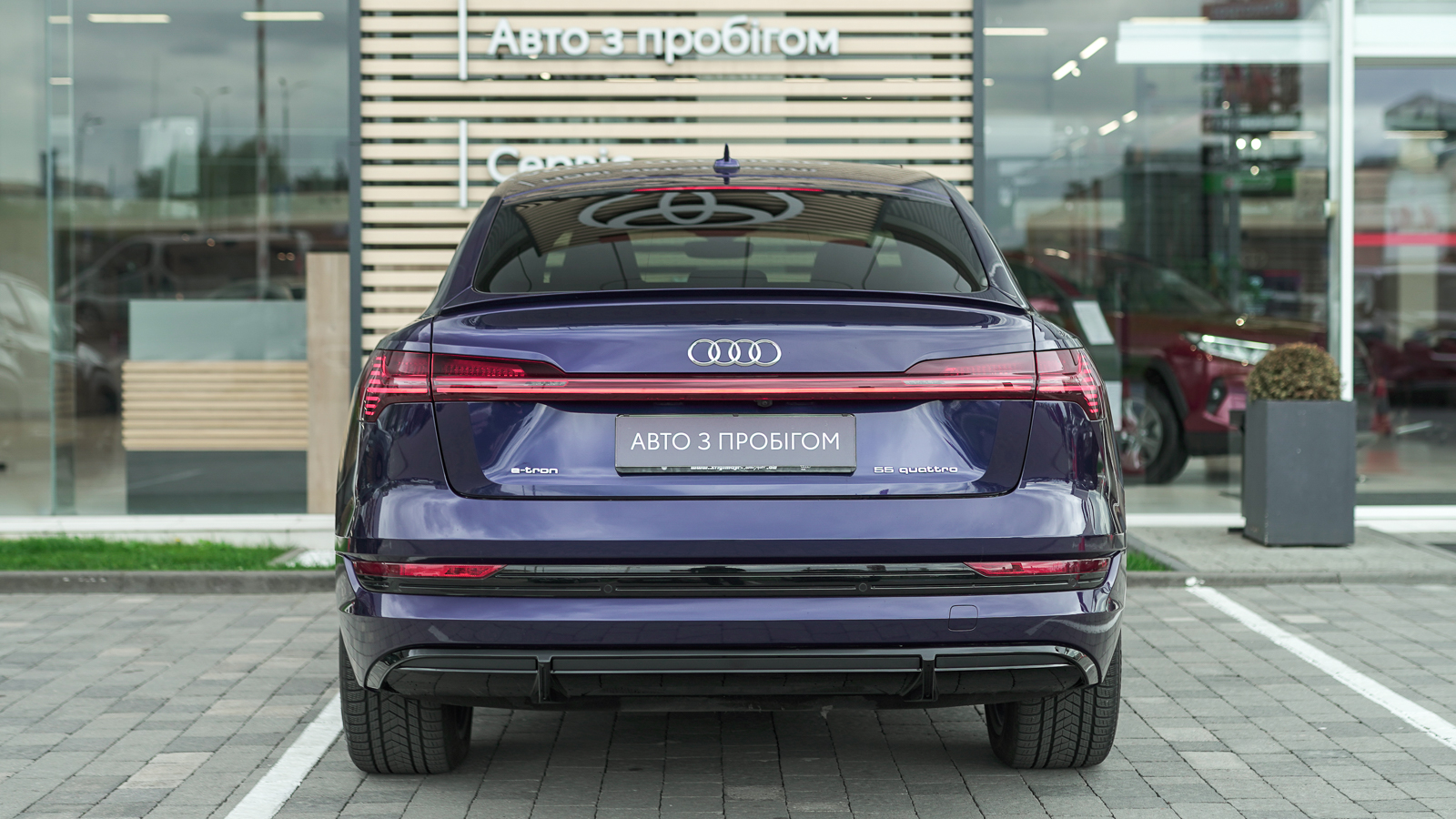 Інші авто AUDI E-TRON 2020 року, Хетчбек, Тойота Центр Львів "Діамант", м.Львів | Фото № 4 Інші авто AUDI E-TRON 2020 року з пробігом 71522 км, Хетчбек, Тойота Центр Львів "Діамант", м.Львів - 1653750 ГРН | Фото № 4