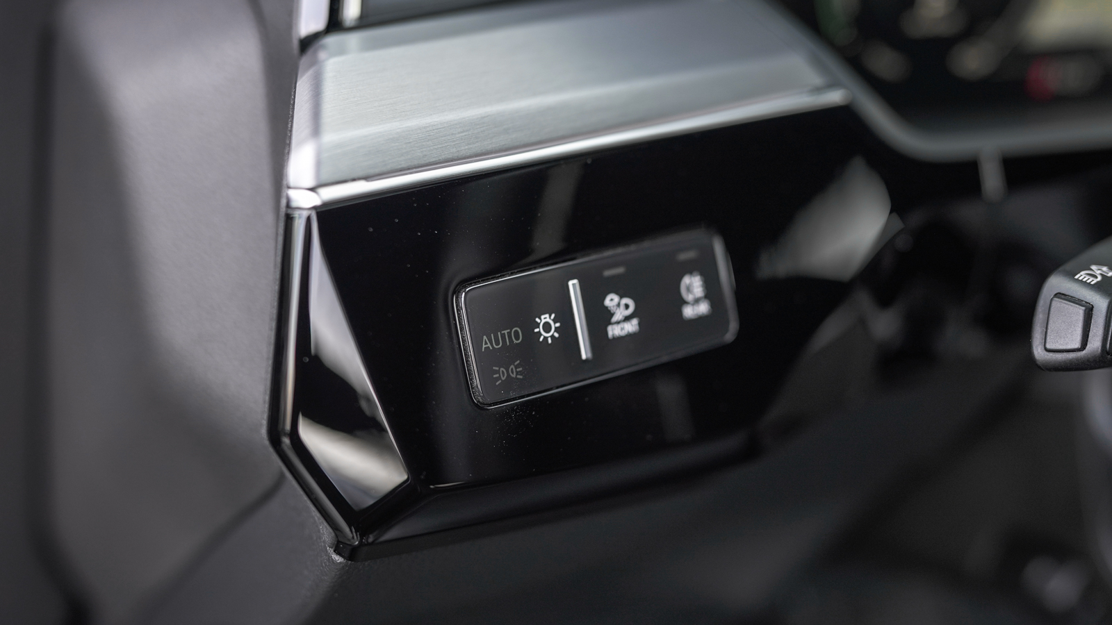 Інші авто AUDI E-TRON 2020 року, Хетчбек, Тойота Центр Львів "Діамант", м.Львів | Фото № 25 Інші авто AUDI E-TRON 2020 року з пробігом 71522 км, Хетчбек, Тойота Центр Львів "Діамант", м.Львів - 1653750 ГРН | Фото № 25