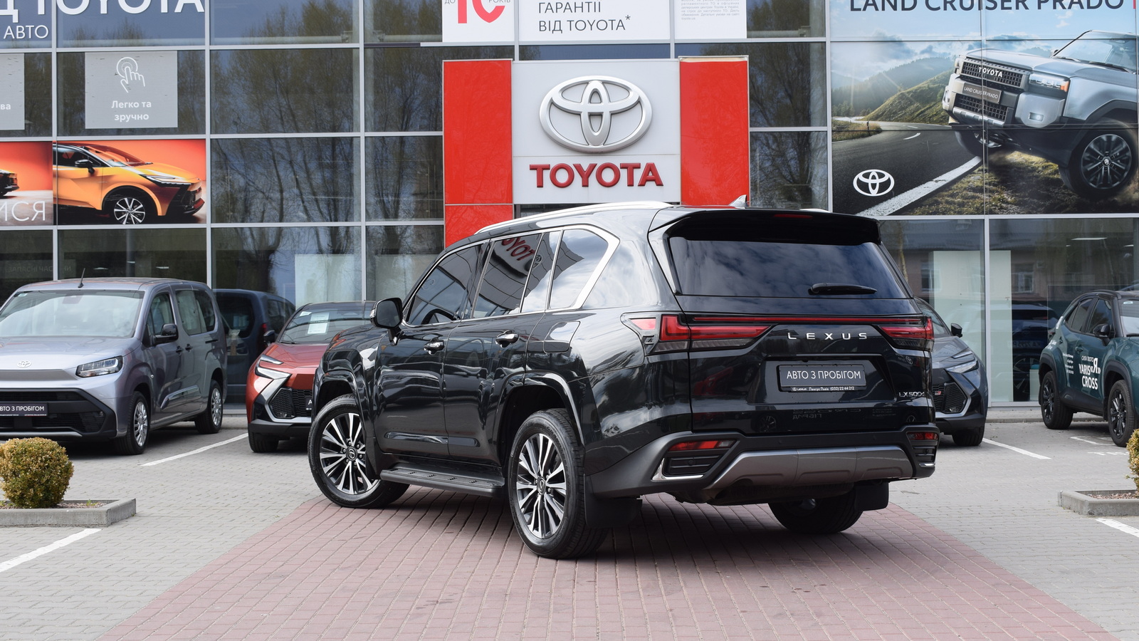 Lexus LX 2024 року з пробігом 62458 км, Універсал, Тойота Центр Житомир "Стар - Кар", м.Житомир - 5112900 ГРН | Фото № 2