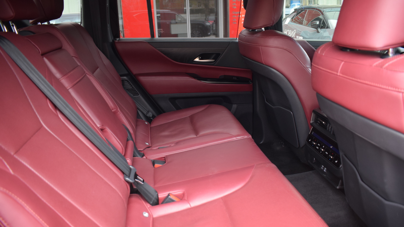 Lexus LX 2024 року з пробігом 62458 км, Універсал, Тойота Центр Житомир "Стар - Кар", м.Житомир - 5112900 ГРН | Фото № 7