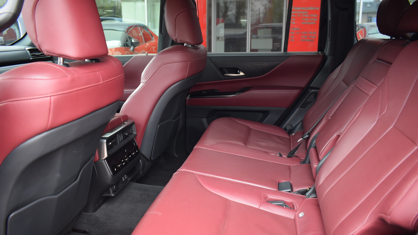 Lexus LX 2024 року з пробігом 62458 км, Універсал, Тойота Центр Житомир "Стар - Кар", м.Житомир - 5112900 ГРН | Фото № 11
