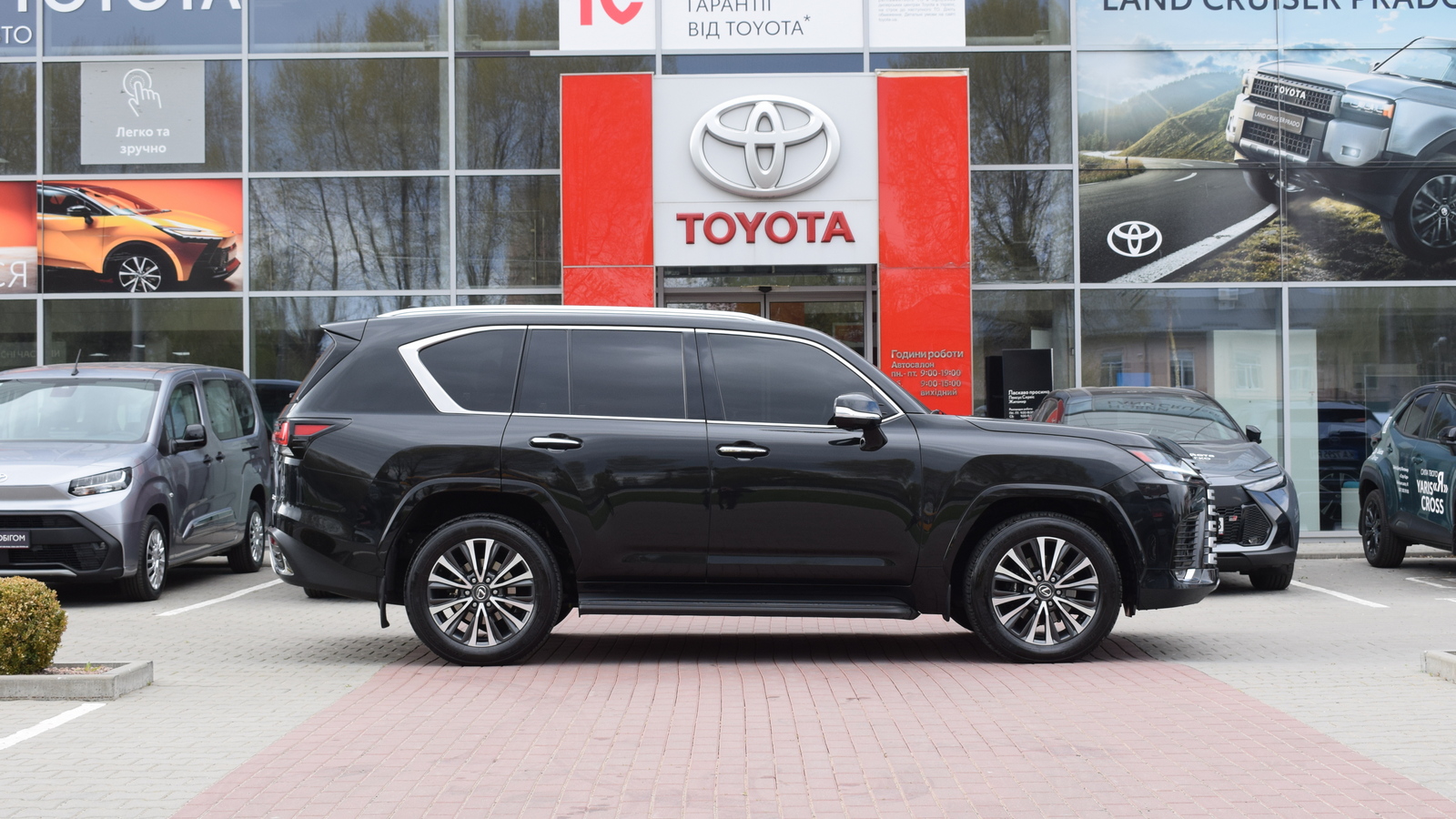 Lexus LX 2024 року з пробігом 62458 км, Універсал, Тойота Центр Житомир "Стар - Кар", м.Житомир - 5112900 ГРН | Фото № 16