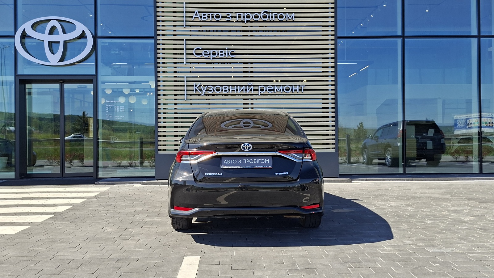 Toyota COROLLA 2019 року з пробігом 249439 км, Седан, Тойота Центр Ужгород "Карат Мотор", м.Ужгород - 742000 ГРН | Фото № 4