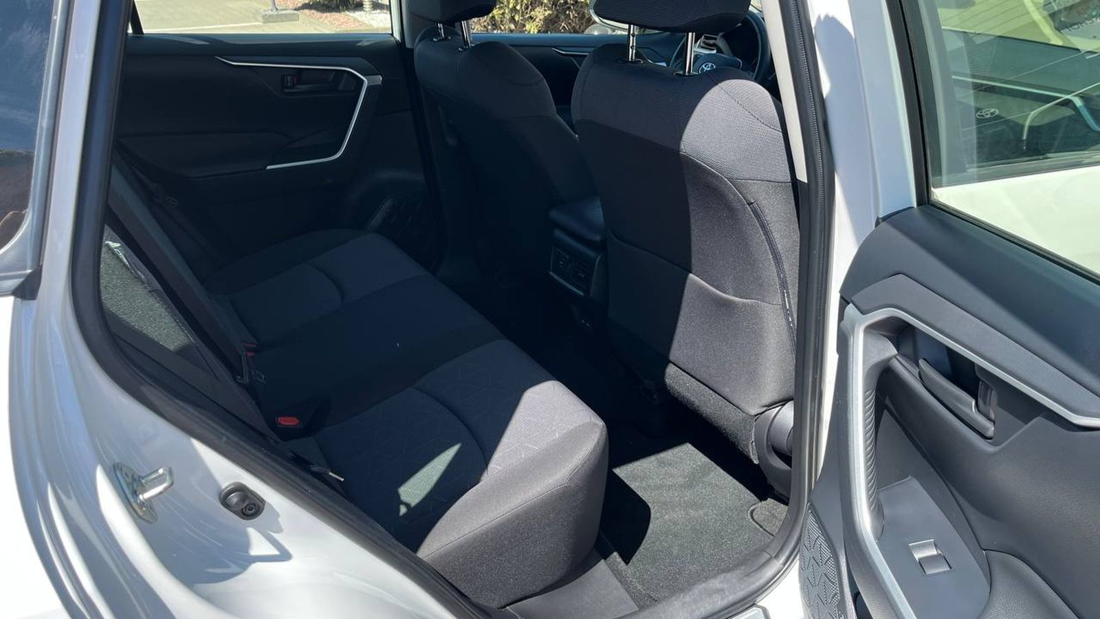 Toyota RAV4 2022 року з пробігом 60704 км, Універсал, Тойота Центр Хмельницький "Гранд Мотор", м.Хмельницький - 1152000 ГРН | Фото № 7