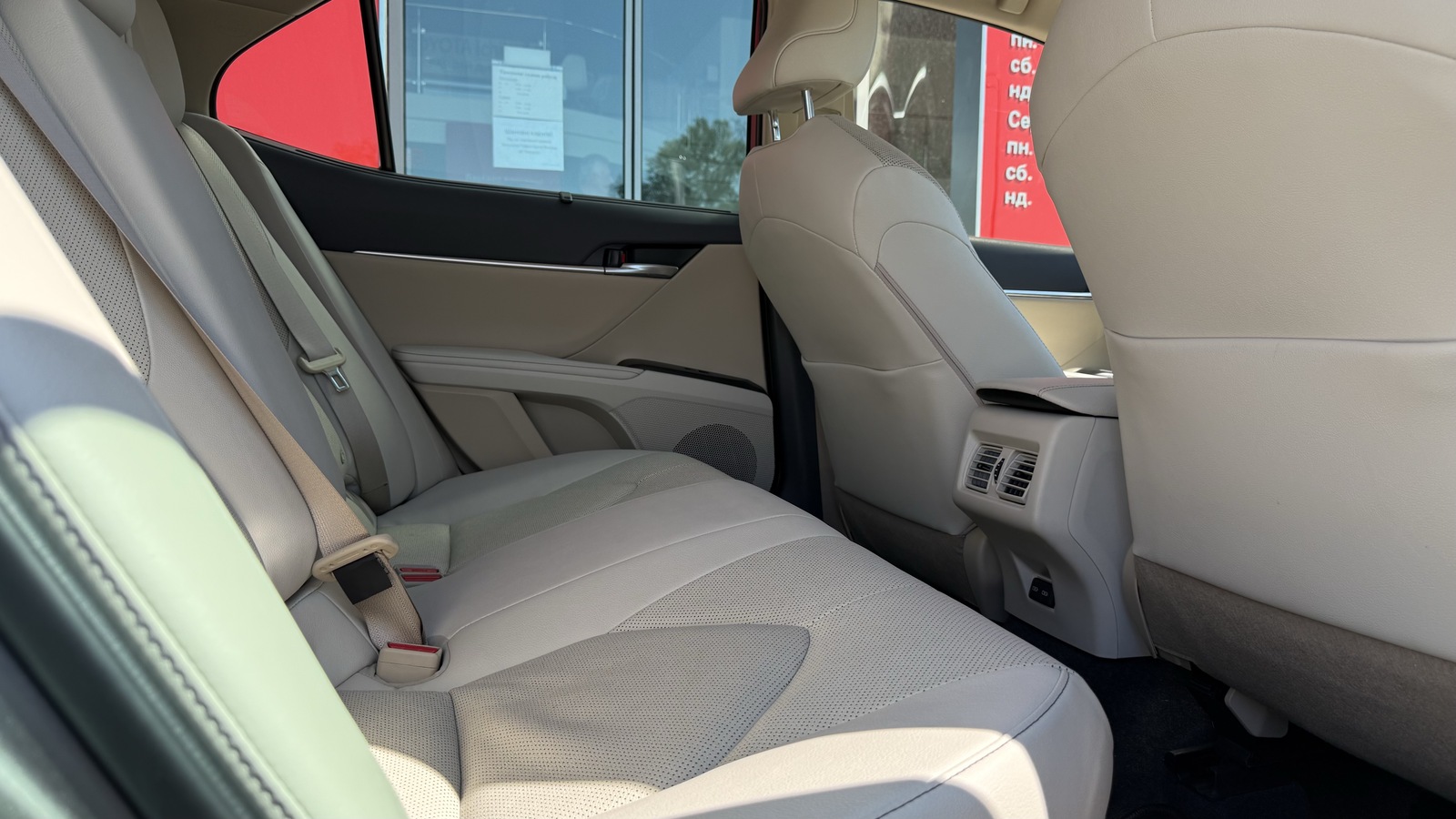 Toyota CAMRY 2024 року з пробігом 61883 км, Седан, Тойота Центр Вінниця "Преміум Мотор", м.Вінниця - 1650000 ГРН | Фото № 7