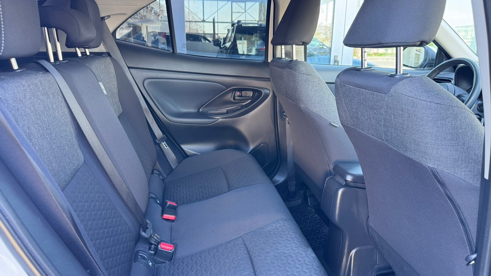 Toyota YARIS CROSS 2023 року з пробігом 38163 км, Хетчбек, Тойота Центр Івано-Франківськ "Класик-Авто", м.Івано-Франківськ - 1005100 ГРН | Фото № 7