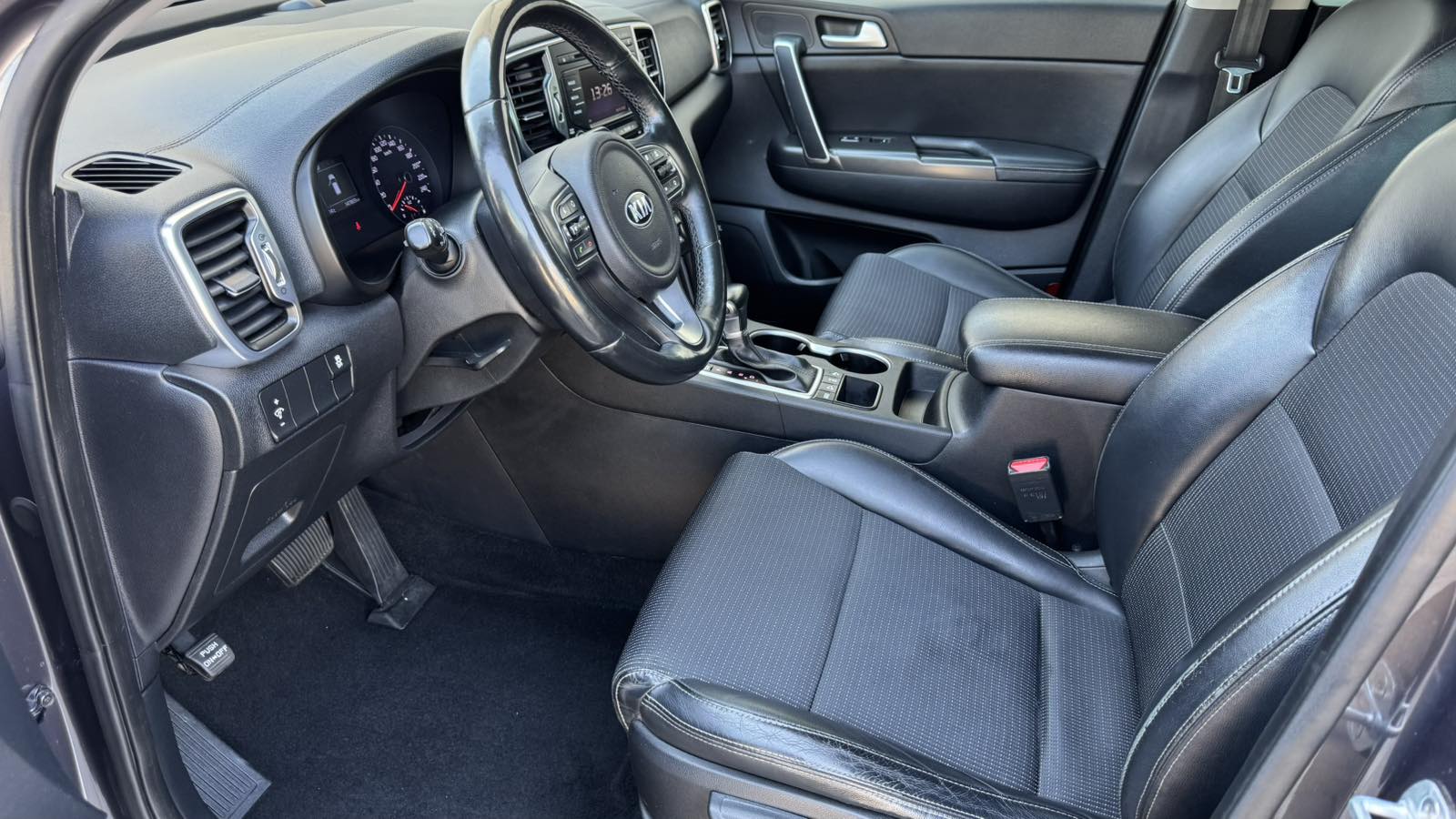 Інші авто KIA SPORTAGE 2016 року з пробігом 147000 км, Універсал, Тойота Центр Київ "Автосаміт Укравто", м.Київ - 900000 ГРН | Фото № 12