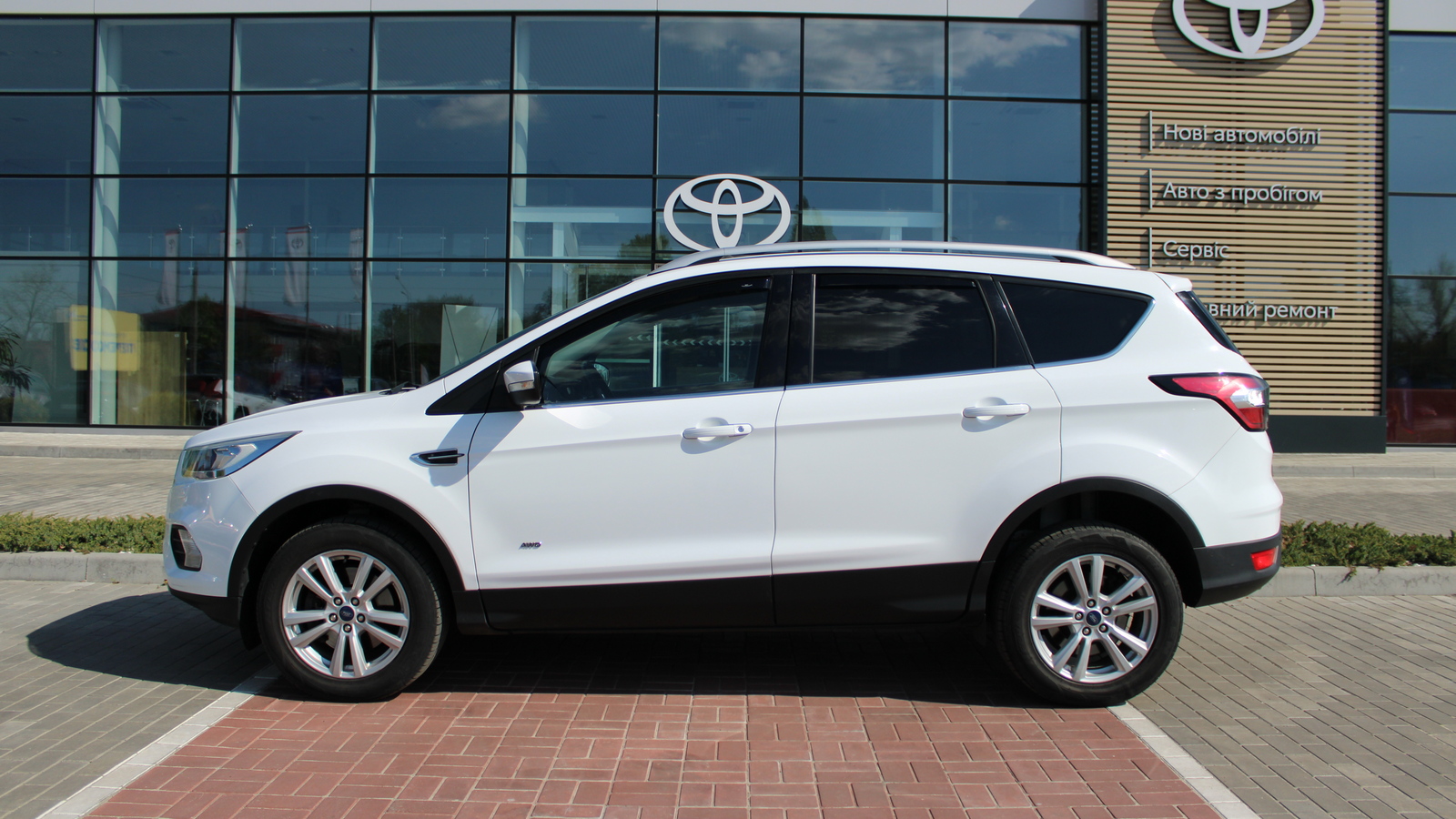 Інші авто FORD KUGA 2017 року з пробігом 160793 км, Універсал, Тойота Центр Черкаси "Мотор Сіті", м.Черкаси - 690000 ГРН | Фото № 3