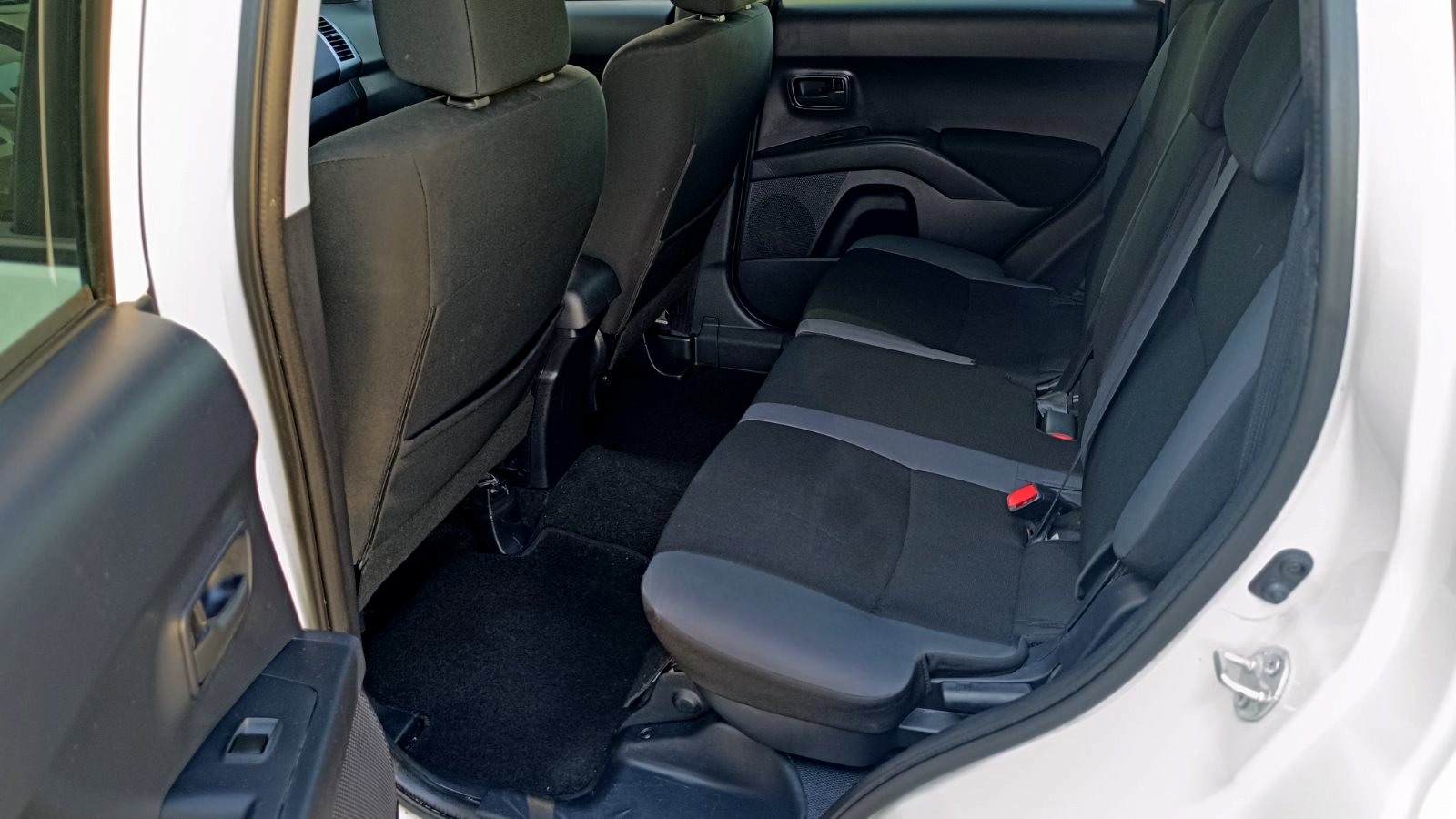 Інші авто MITSUBISHI OUTLANDER 2012 року з пробігом 144484 км, Універсал, Тойота Центр Київ «ВІДІ Аеропорт», м.Київ - 470000 ГРН | Фото № 11