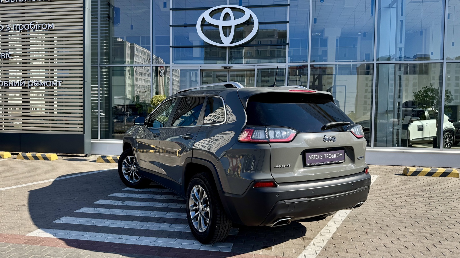 Інші авто JEEP CHEROKEE 2021 року з пробігом 52093 км, Універсал, Тойота Центр Чернігів "Соллі-Плюс", м.Чернігів - 1030000 ГРН | Фото № 2