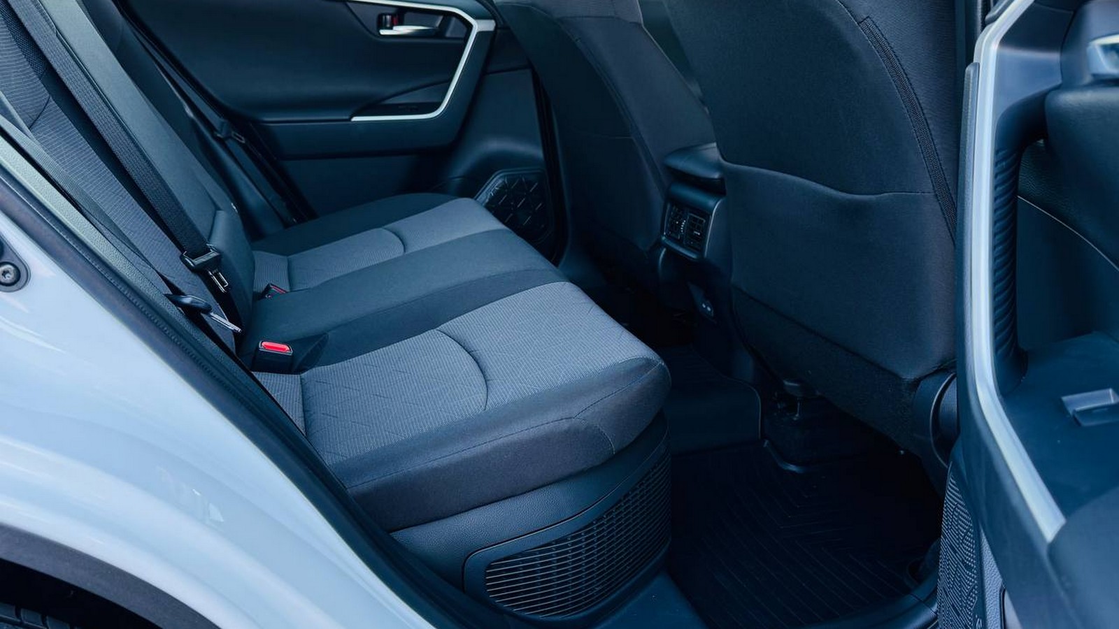Toyota RAV4 2025 року з пробігом 2878 км, Універсал, Тойота Центр Тернопіль "Кристал Моторс", м.Тернопіль - 1740000 ГРН | Фото № 7