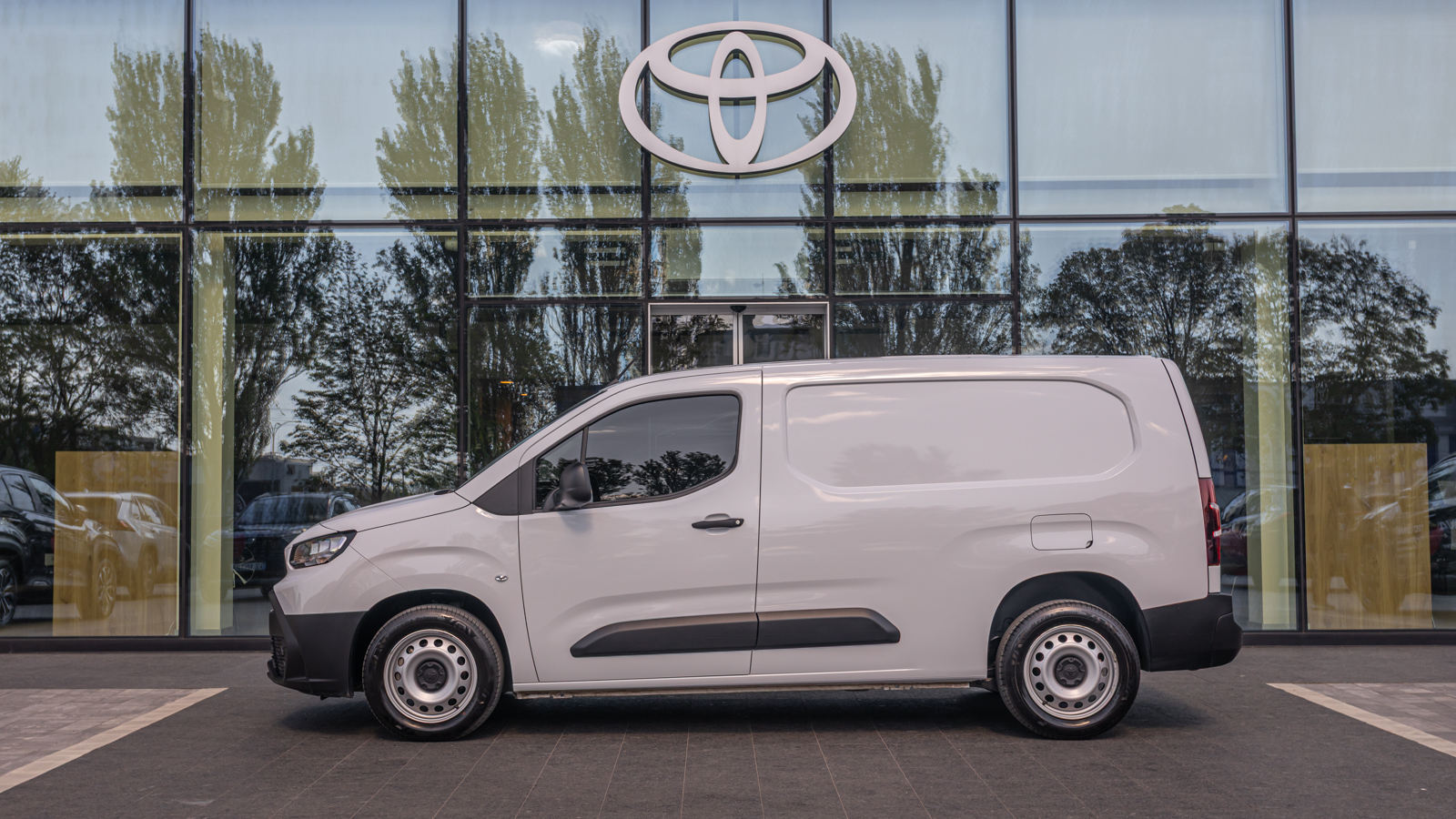 Toyota PROACE CITY 2025 року з пробігом 5188 км, Мінівен, Тойота Центр Дніпро "Алмаз Мотор" на Запорізькому шосе, м.Дніпро - 1050000 ГРН | Фото № 3