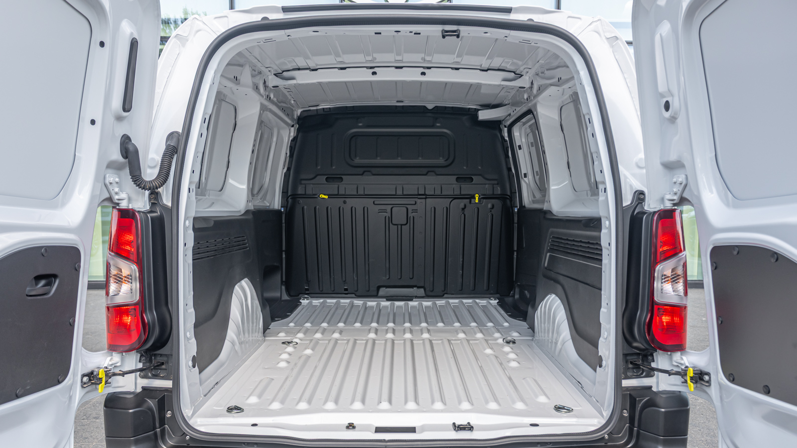 Toyota PROACE CITY 2025 року з пробігом 5188 км, Мінівен, Тойота Центр Дніпро "Алмаз Мотор" на Запорізькому шосе, м.Дніпро - 1050000 ГРН | Фото № 8
