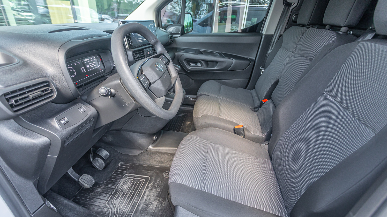 Toyota PROACE CITY 2025 року з пробігом 5188 км, Мінівен, Тойота Центр Дніпро "Алмаз Мотор" на Запорізькому шосе, м.Дніпро - 1050000 ГРН | Фото № 9