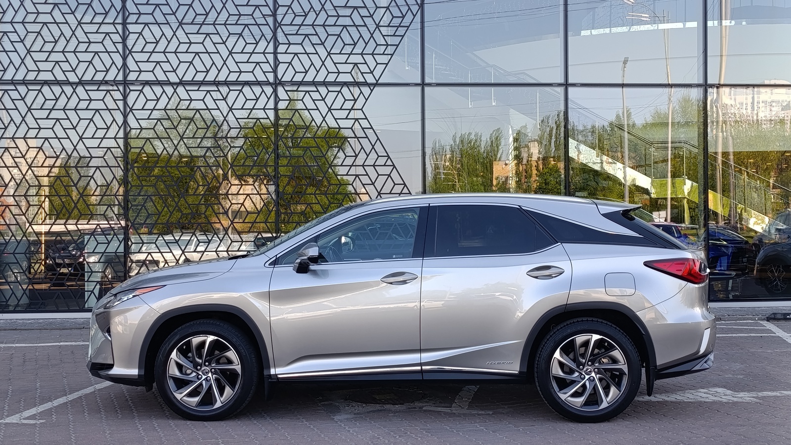 Lexus RX 450h 2019 року з пробігом 61800 км, Універсал, Лексус Київ Захід, м.Київ - 2152000 ГРН | Фото № 3