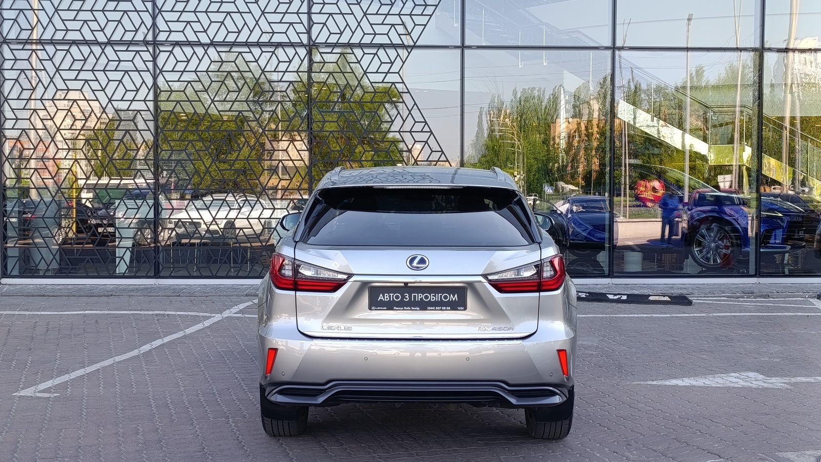 Lexus RX 450h 2019 року з пробігом 61800 км, Універсал, Лексус Київ Захід, м.Київ - 2152000 ГРН | Фото № 4